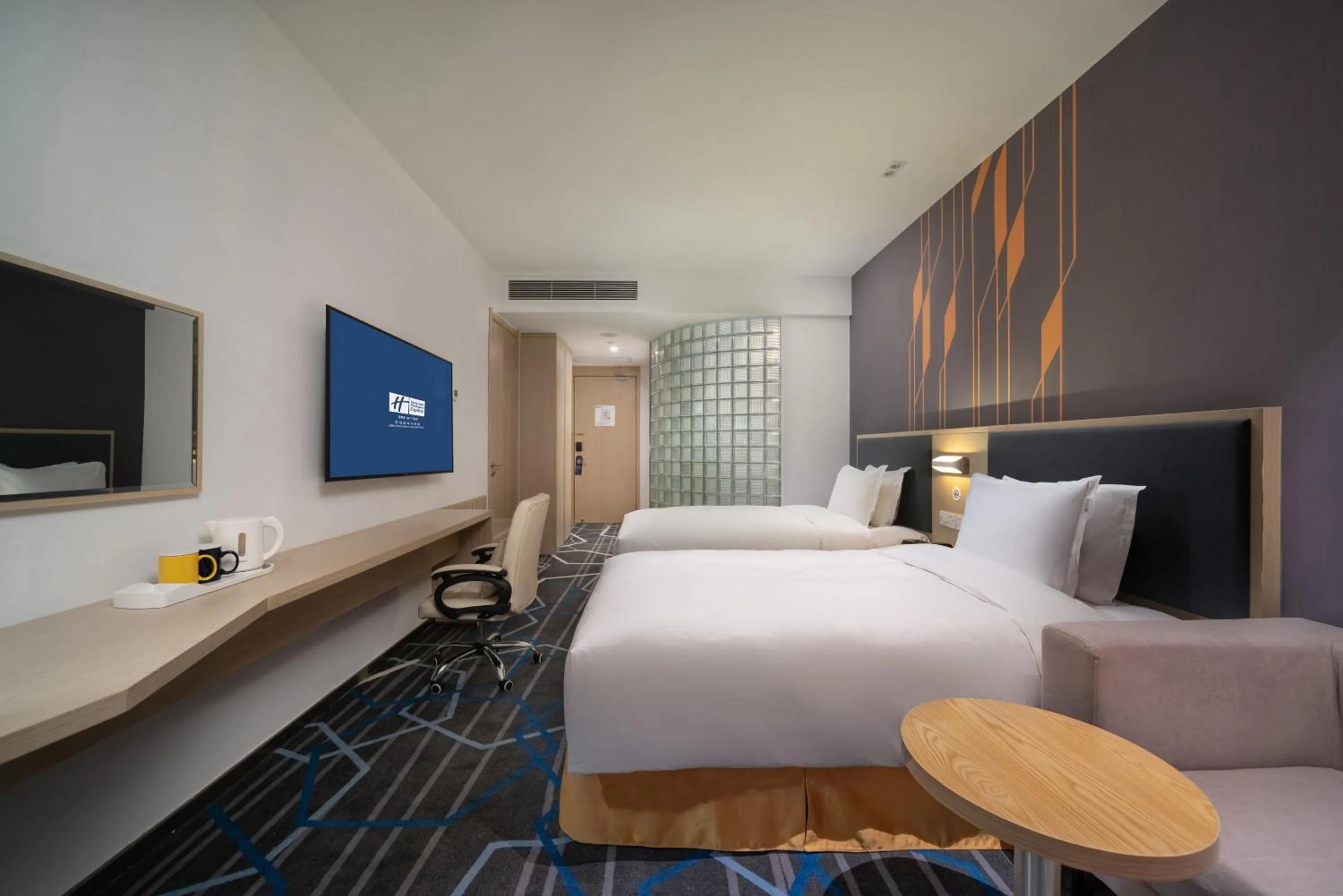 Bed in Holiday Inn Express Qingdao Innovation Park by IHG