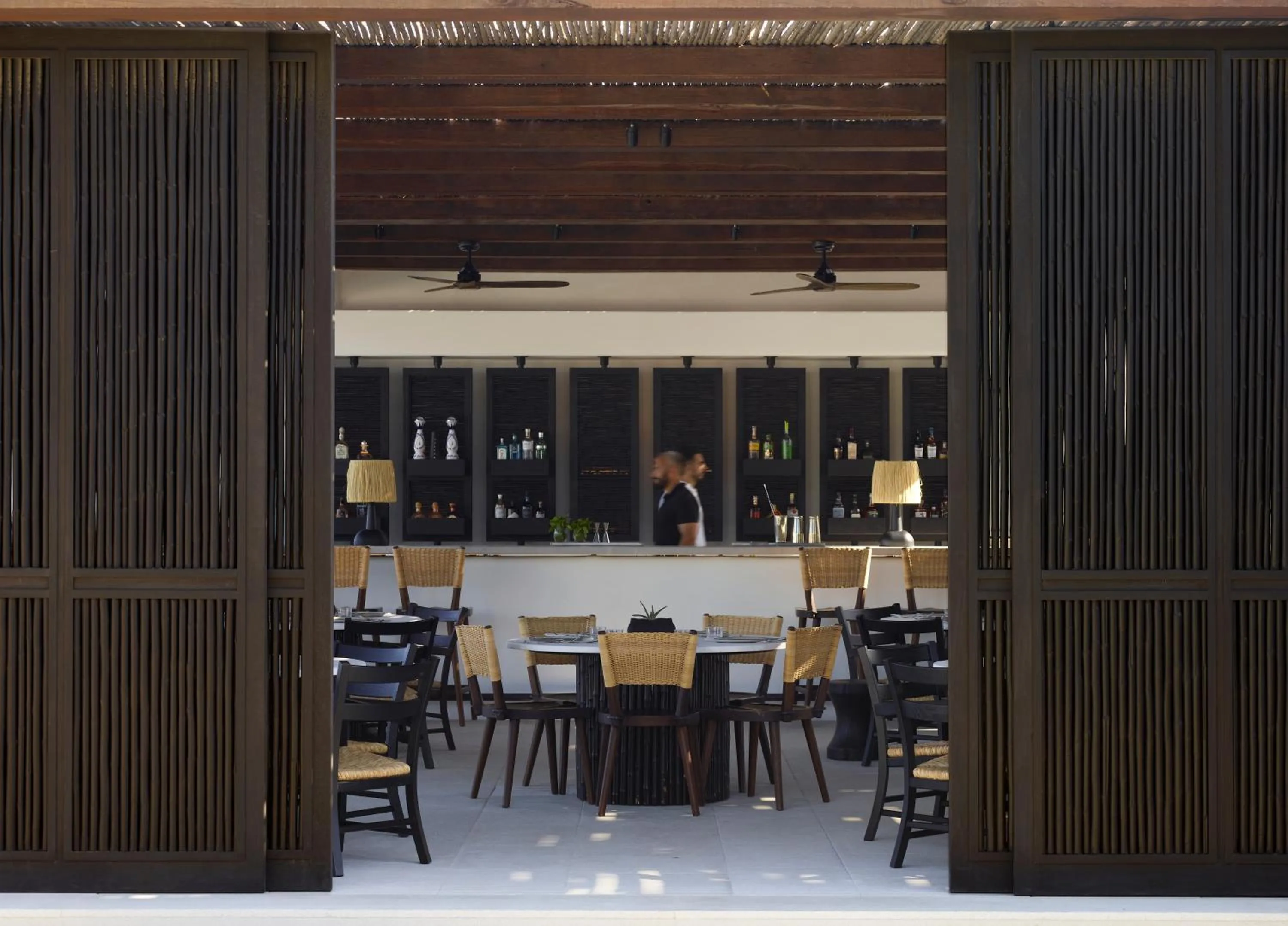 Restaurant/places to eat in Kalesma Mykonos