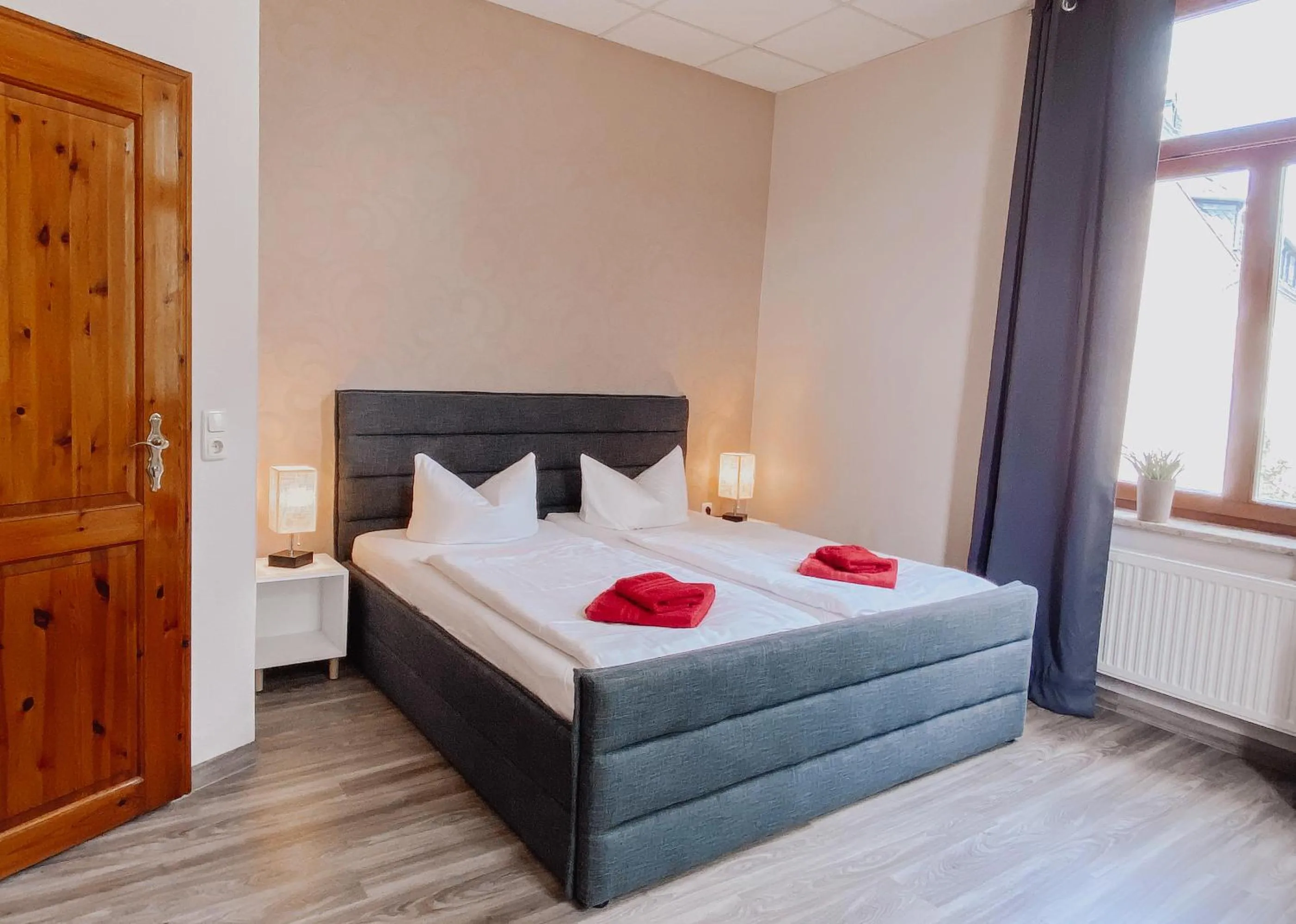 Photo of the whole room, Bed in Hotel Am Rittergut