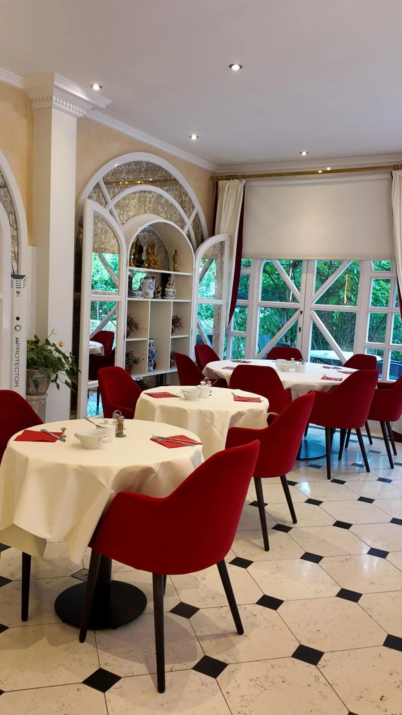 Restaurant/places to eat in Hotel Aurbacher Hof GmbH