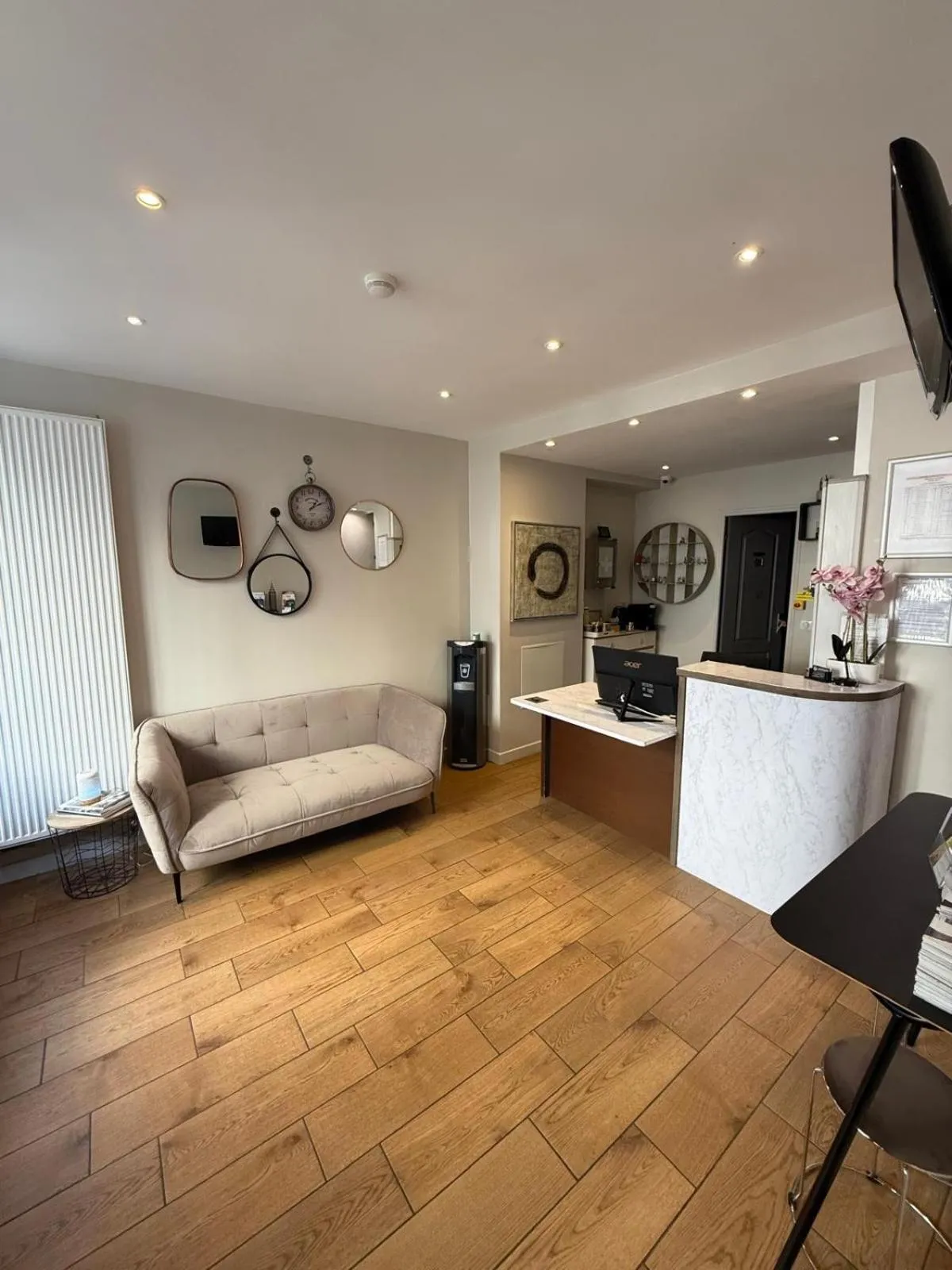 Lobby or reception in LAFAYETTE HOTEL