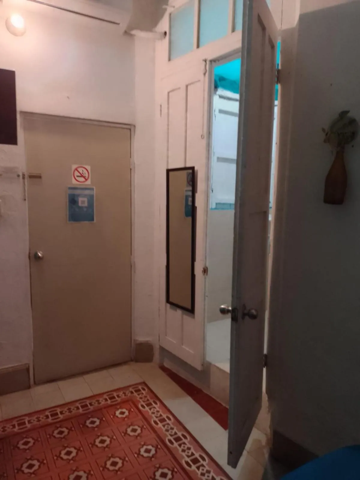 Bathroom in La Casa del Kéej Hostel