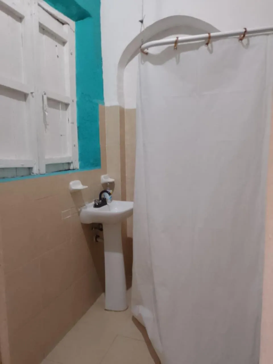 Bathroom in La Casa del Kéej Hostel