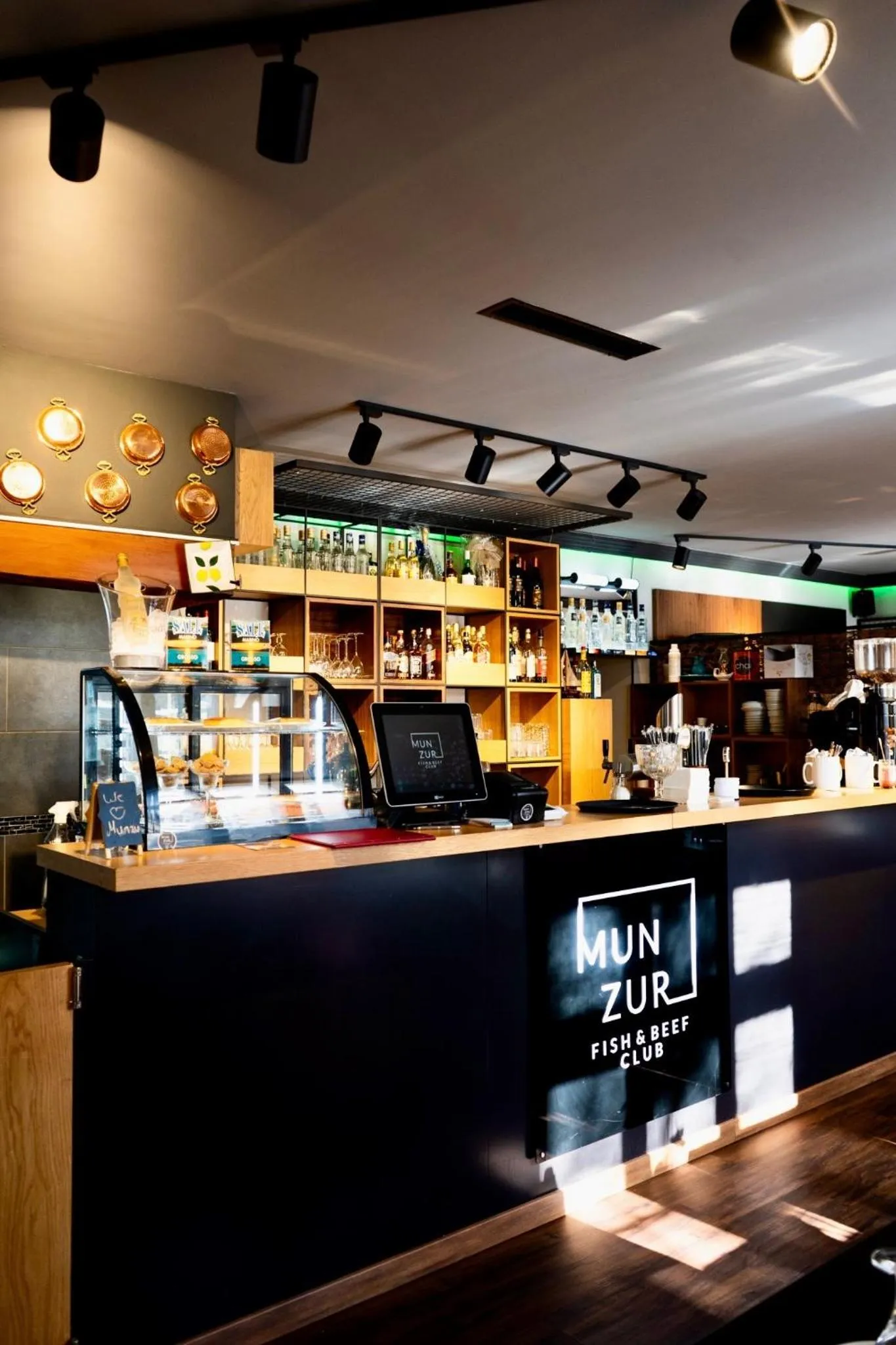 Food and drinks in Hotel Nest