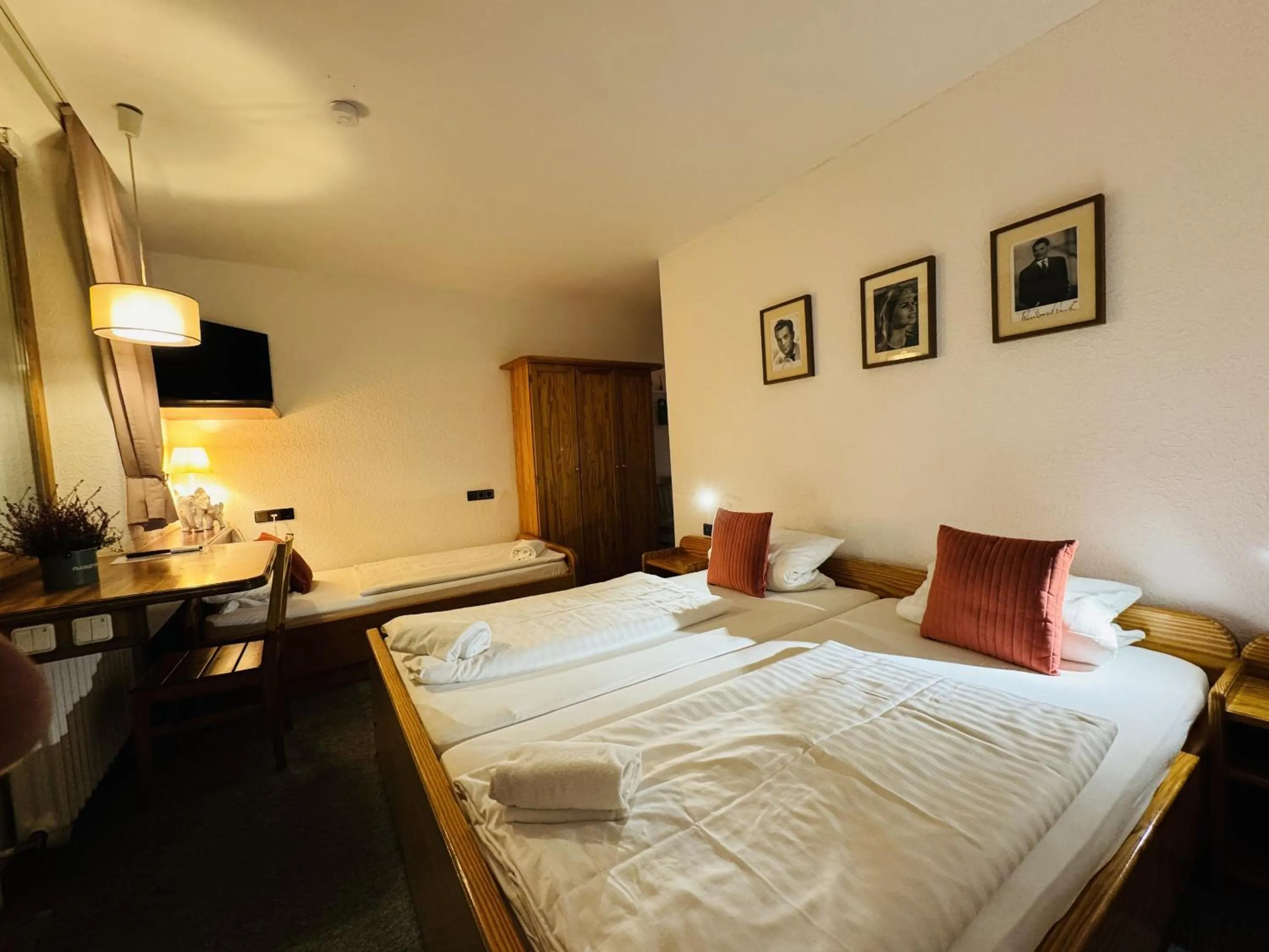 Other, Bed in Hotel Nest