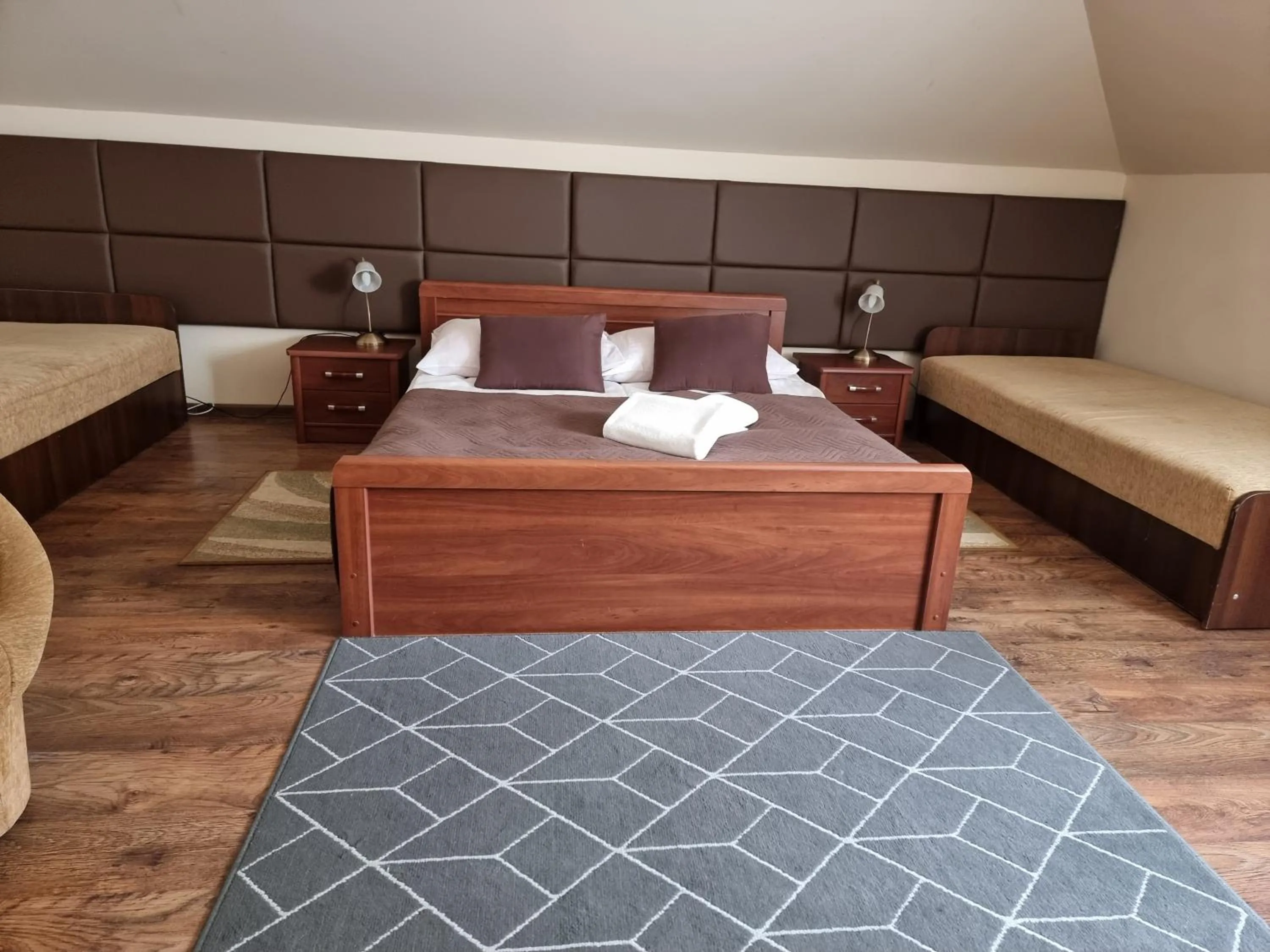 Bed in Dworek za Lasem