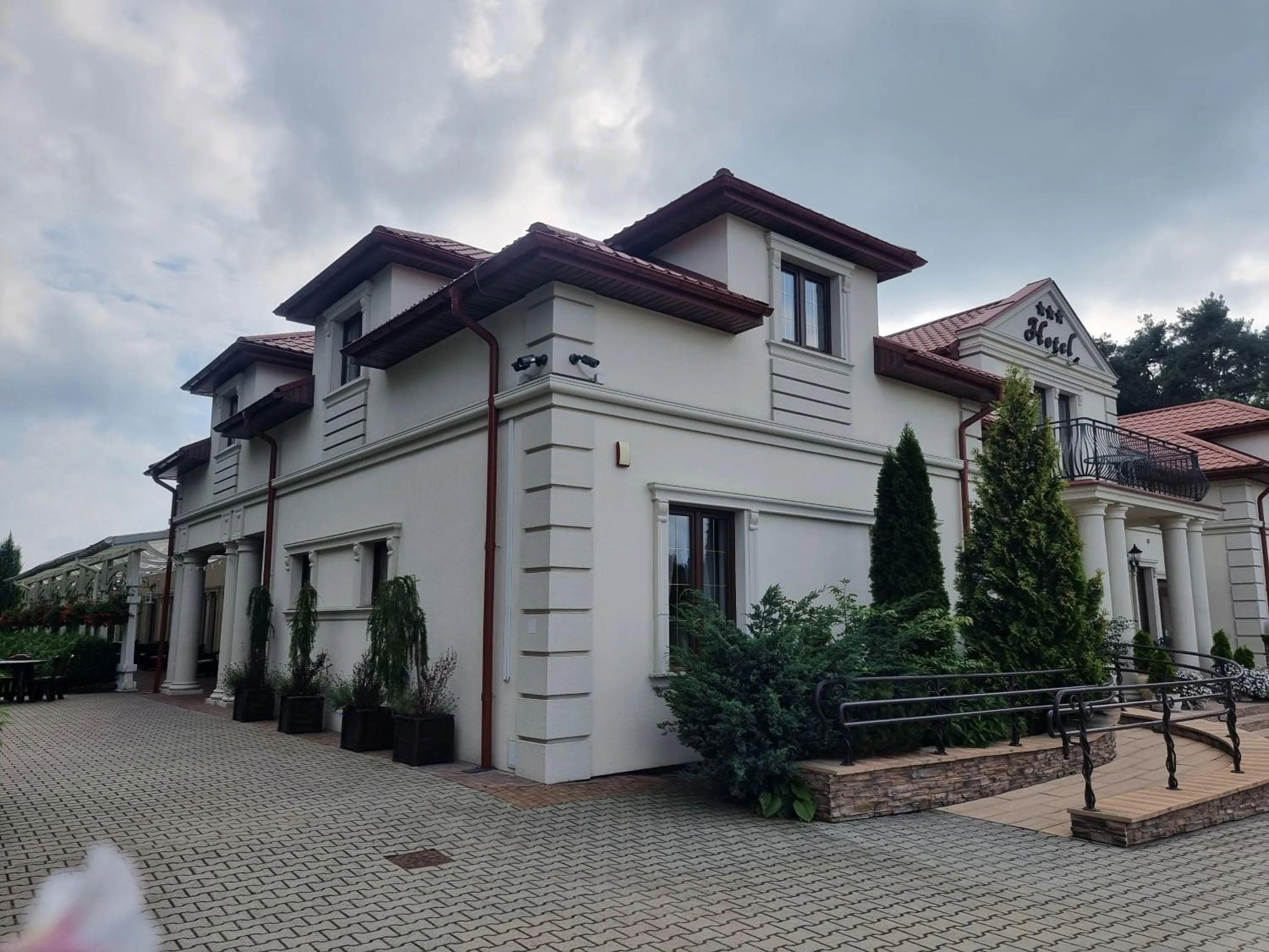 Property building in Dworek za Lasem