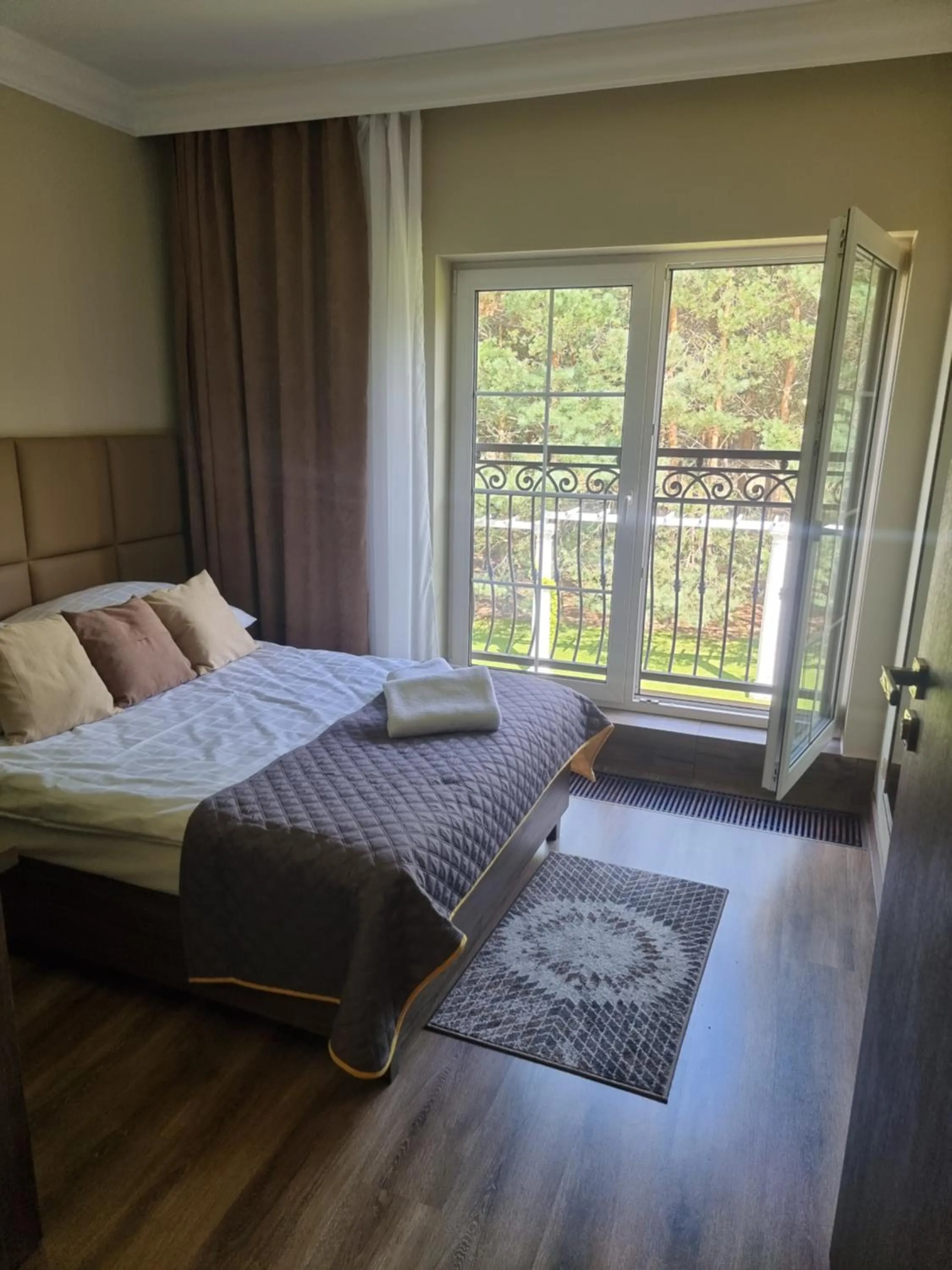 Bed in Dworek za Lasem