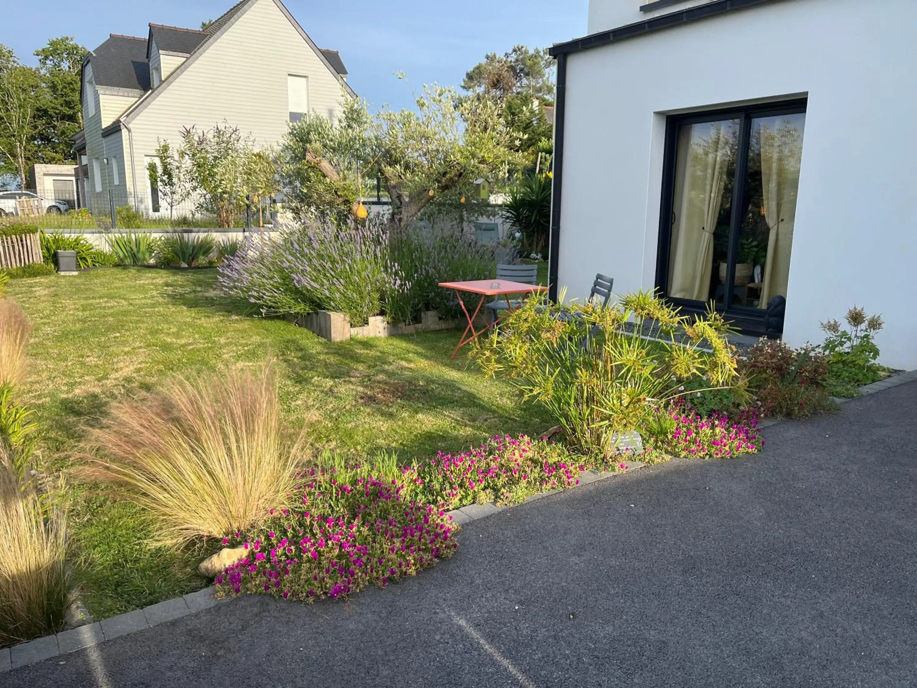 Property building in Au plaisir d’accueillir