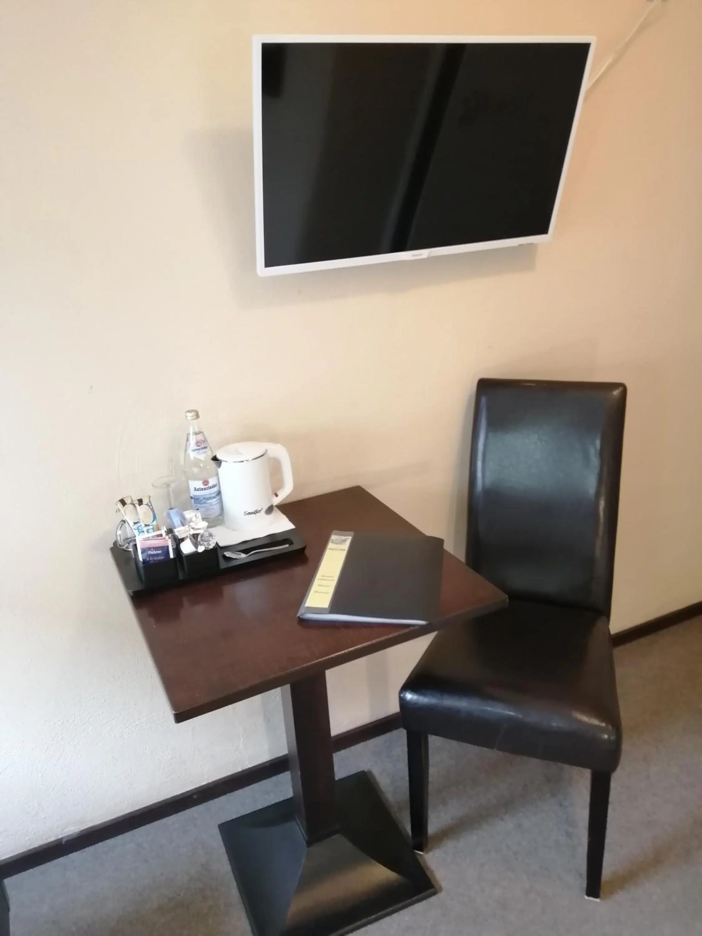 hair dresser in Hotel Augsburg Goldener Falke