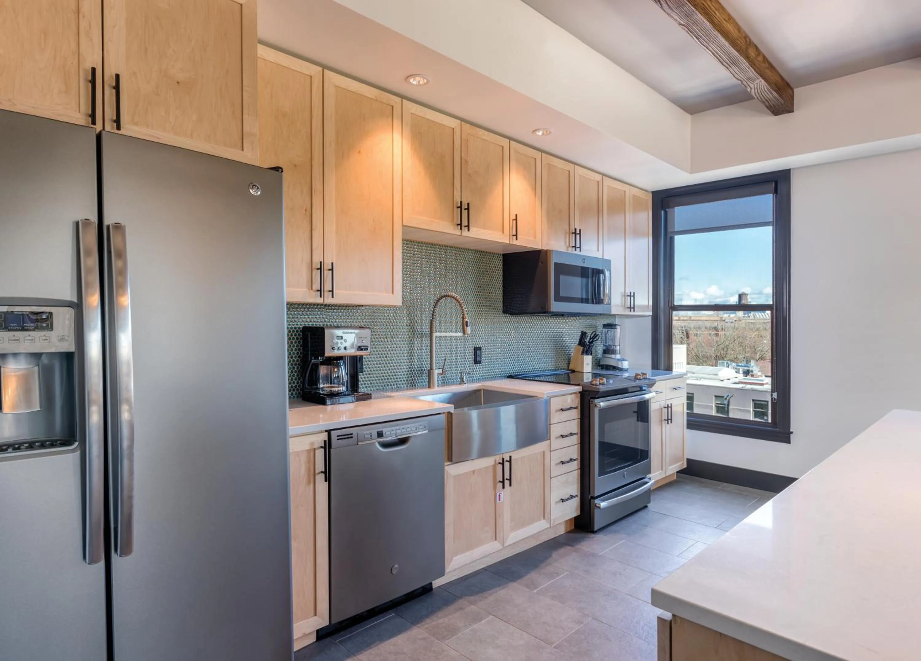 Kitchen or kitchenette in WorldMark Portland Waterfront Park
