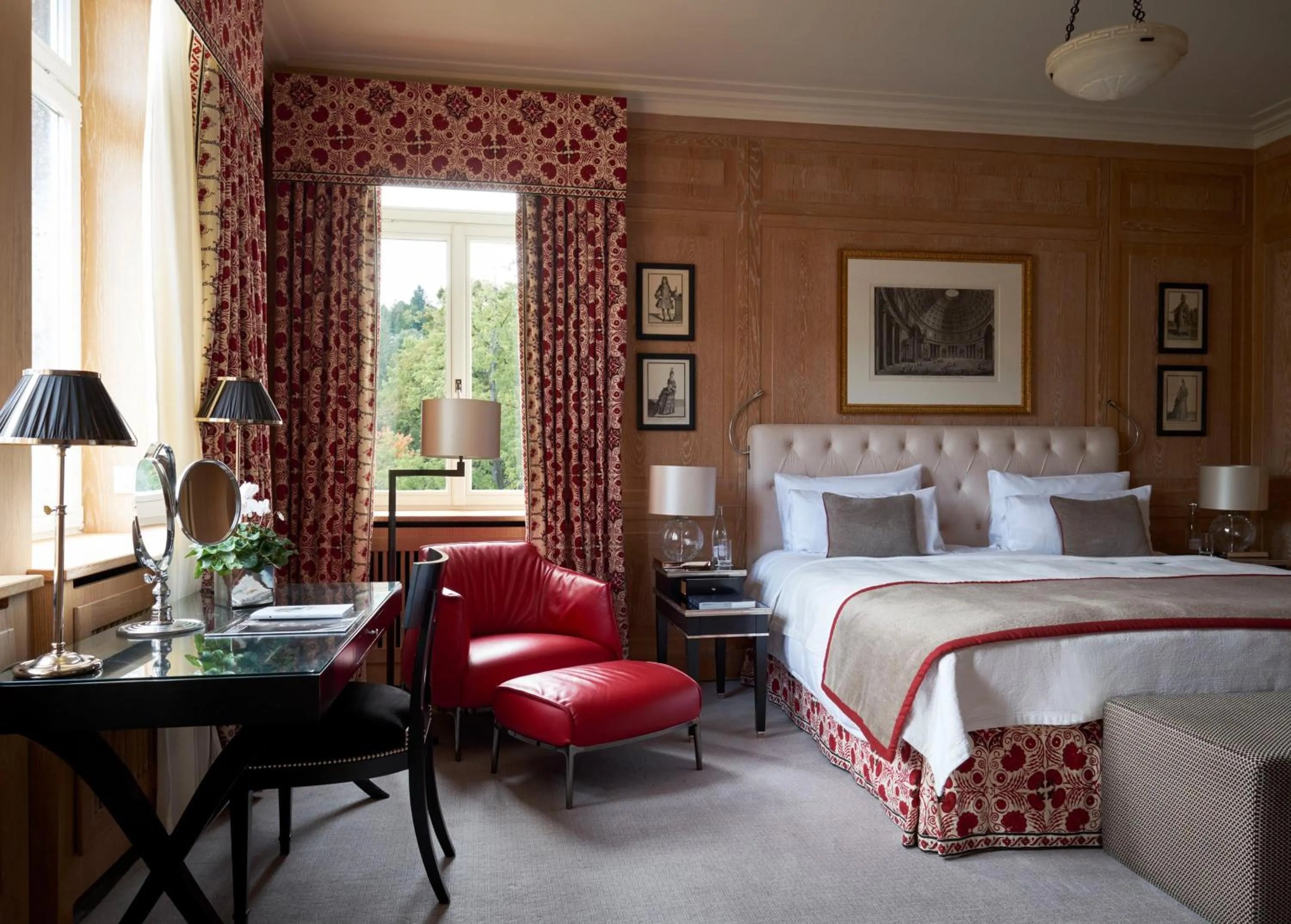 Photo of the whole room, Bed in Brenners Park Hotel & Spa, Oetker Hotels