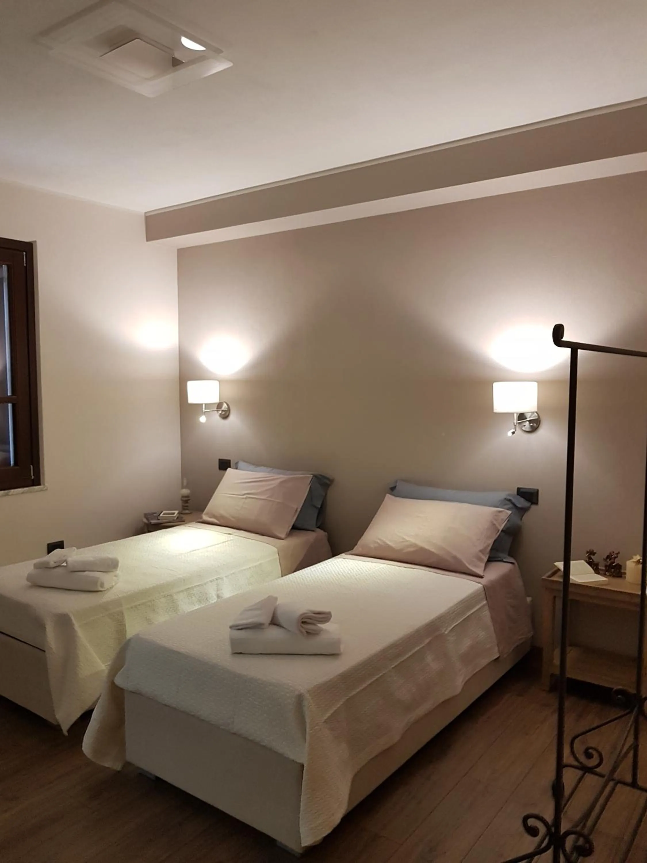 Spring, Bed in B&B al civico16