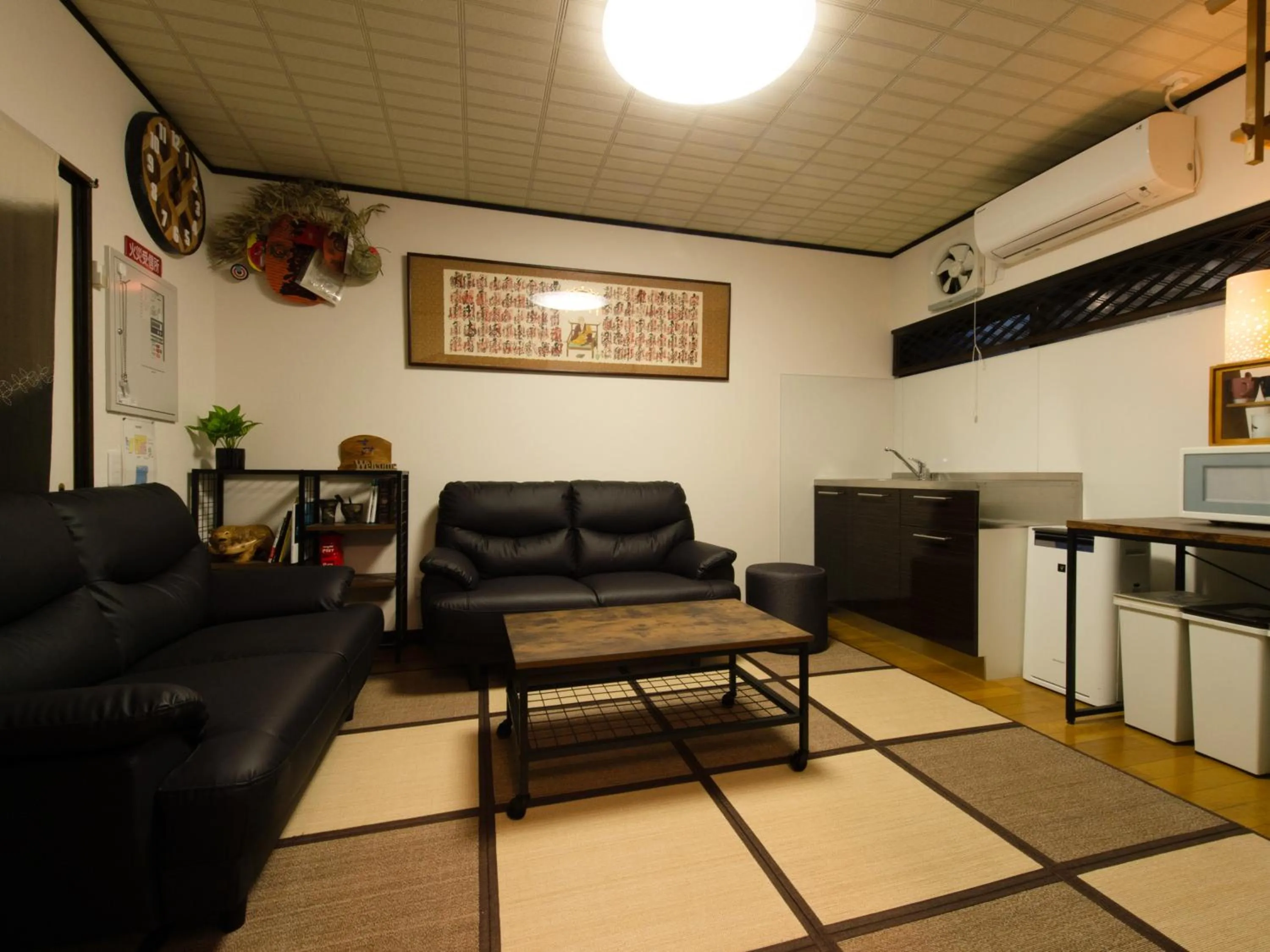 Guest House Suzumeno Kakurembo