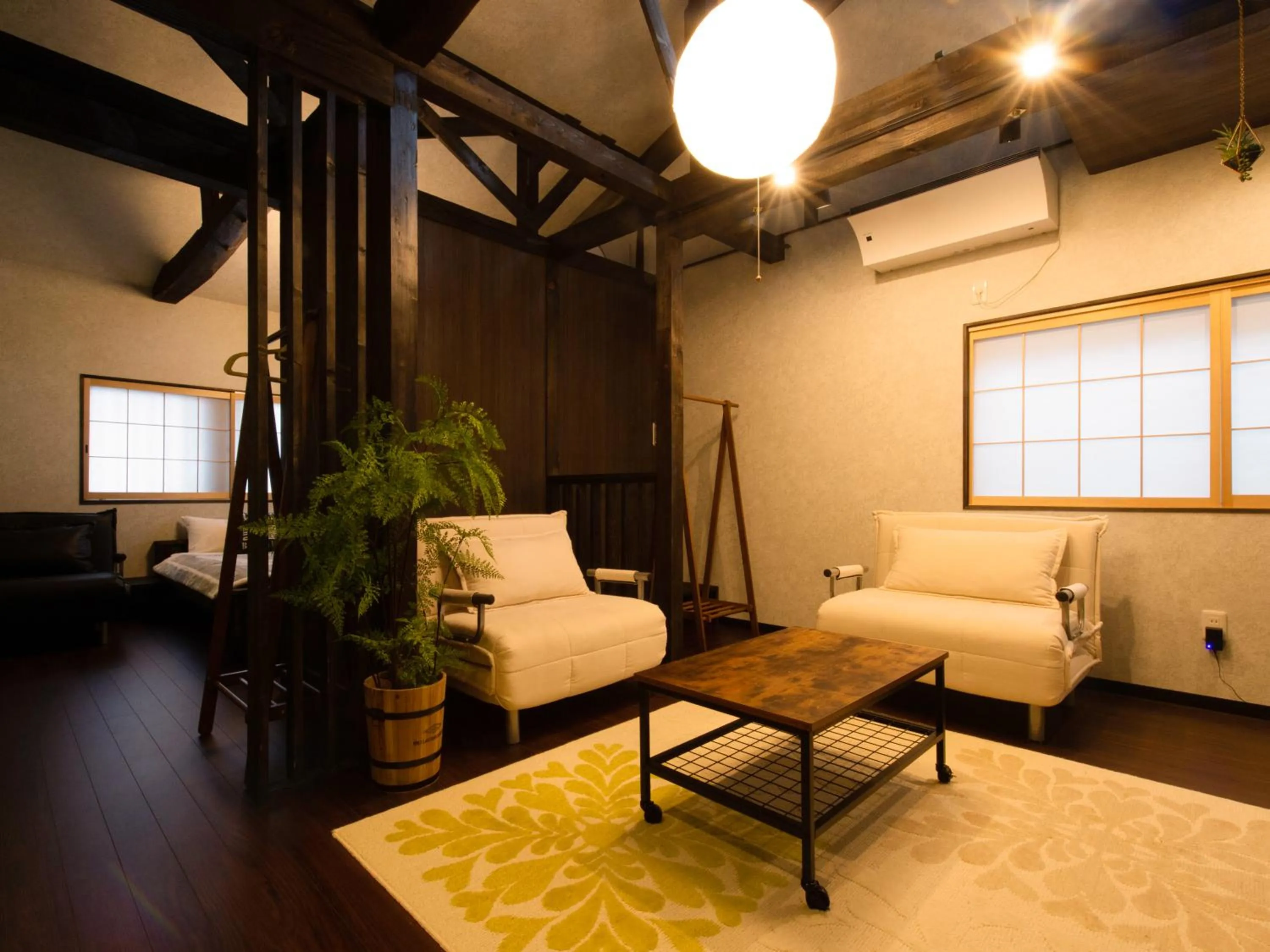 Guest House Suzumeno Kakurembo