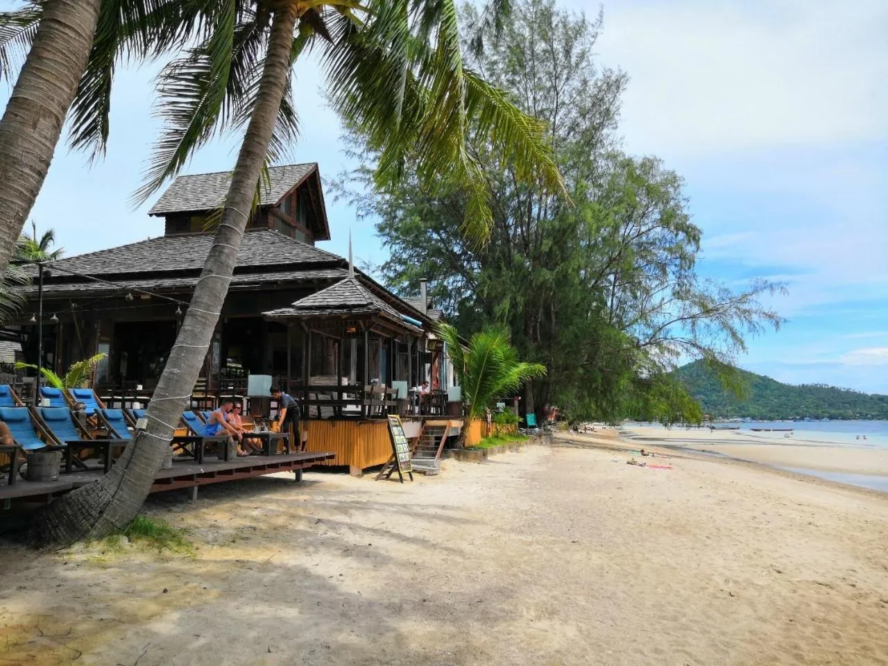 Restaurant/places to eat in Seashell Resort Hostel Koh Tao