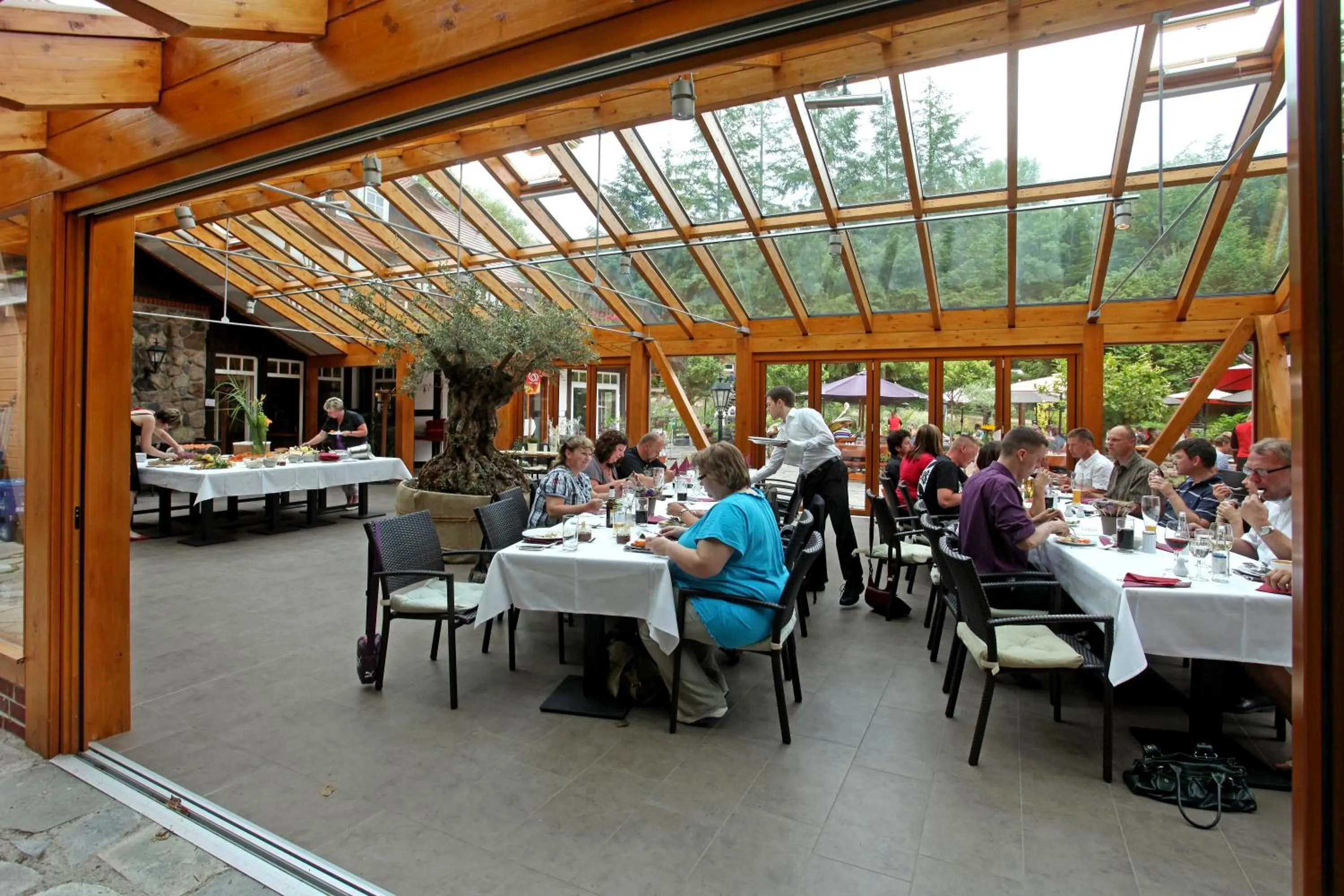 Restaurant/places to eat in Hotel Boltenmühle