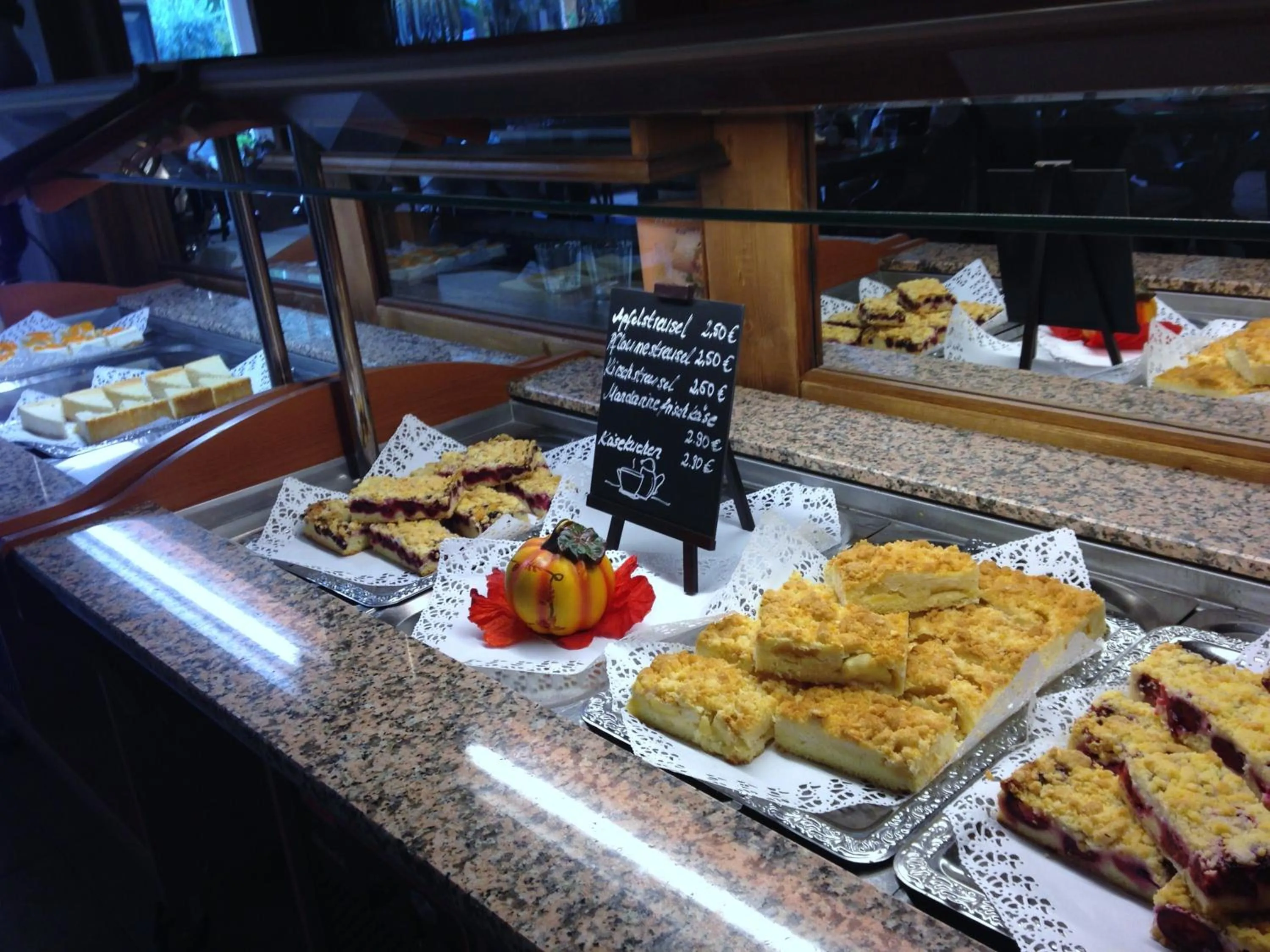 Restaurant/places to eat in Hotel Boltenmühle