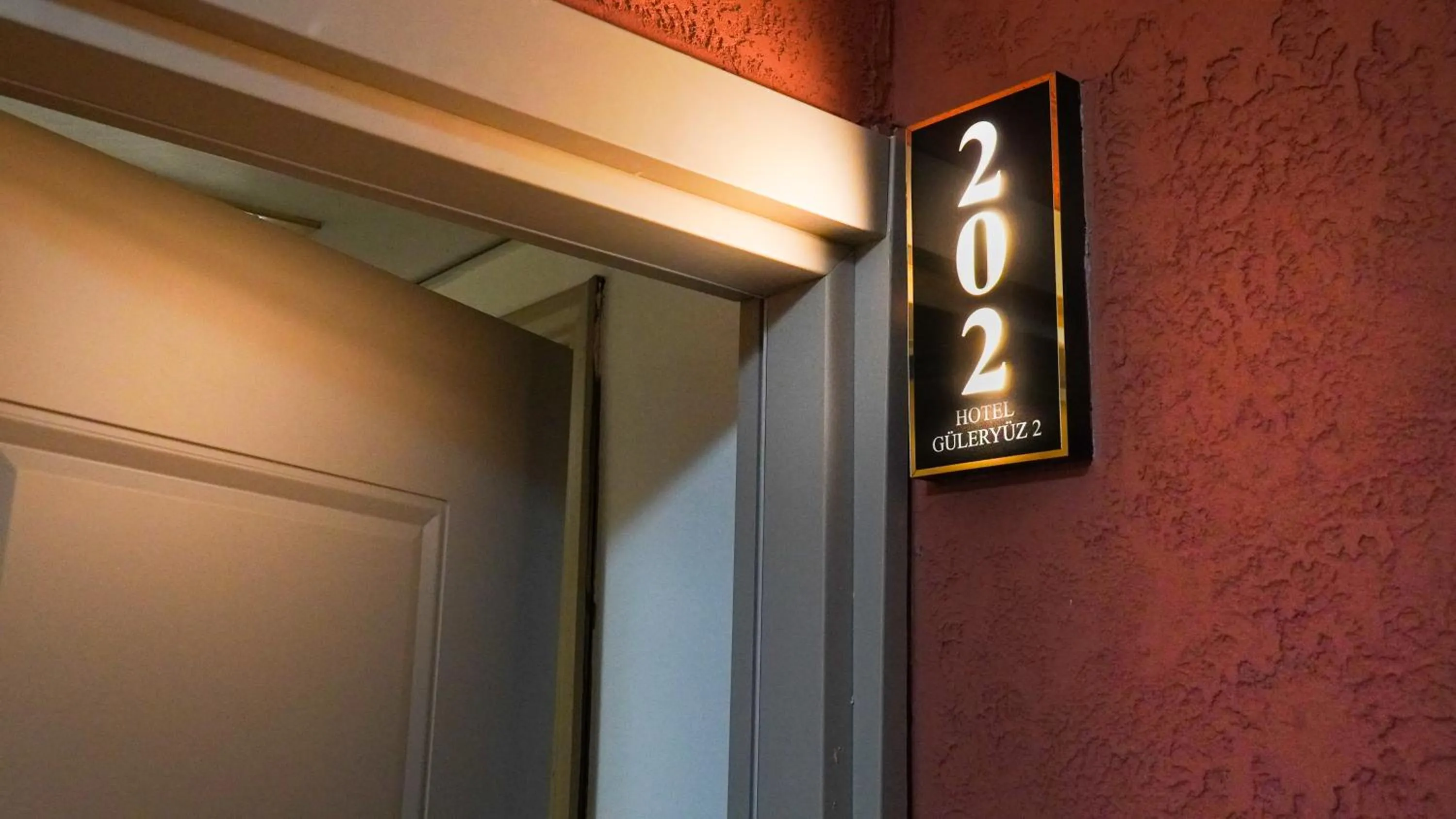 Logo/Certificate/Sign in Hotel Güleryüz 2