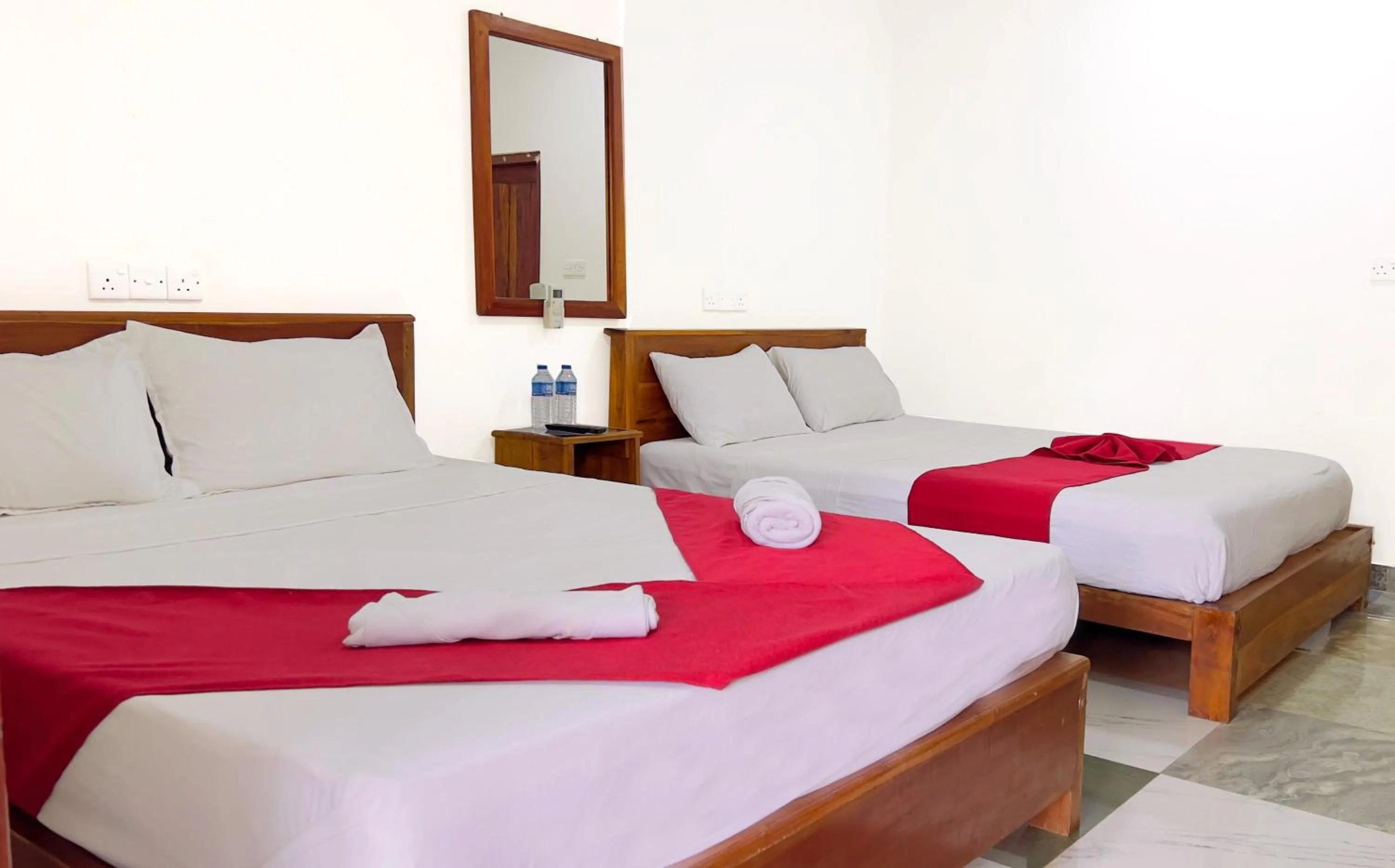 Bed in Trinco Star Cabana