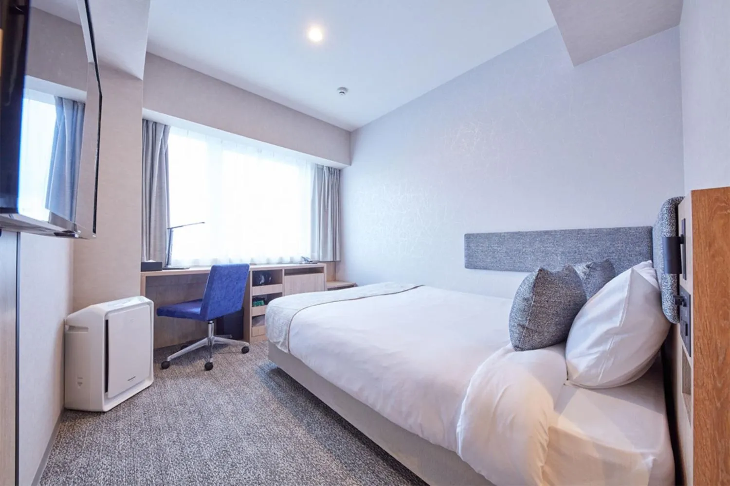 Photo of the whole room, Bed in Rembrandt Style Honatsugi