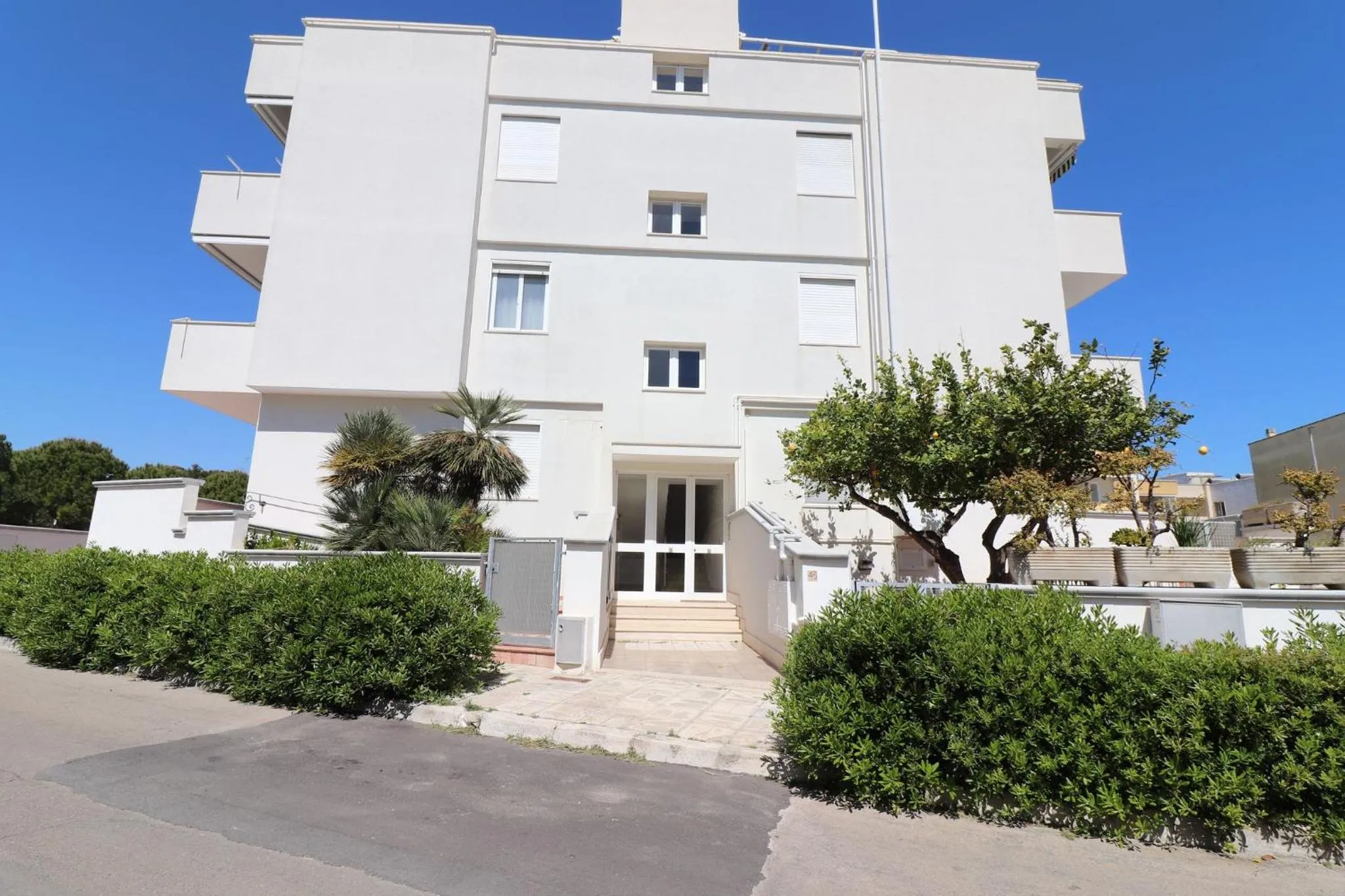 Casa Virginia Elegant One-Bedroom Apartment Near the Beach