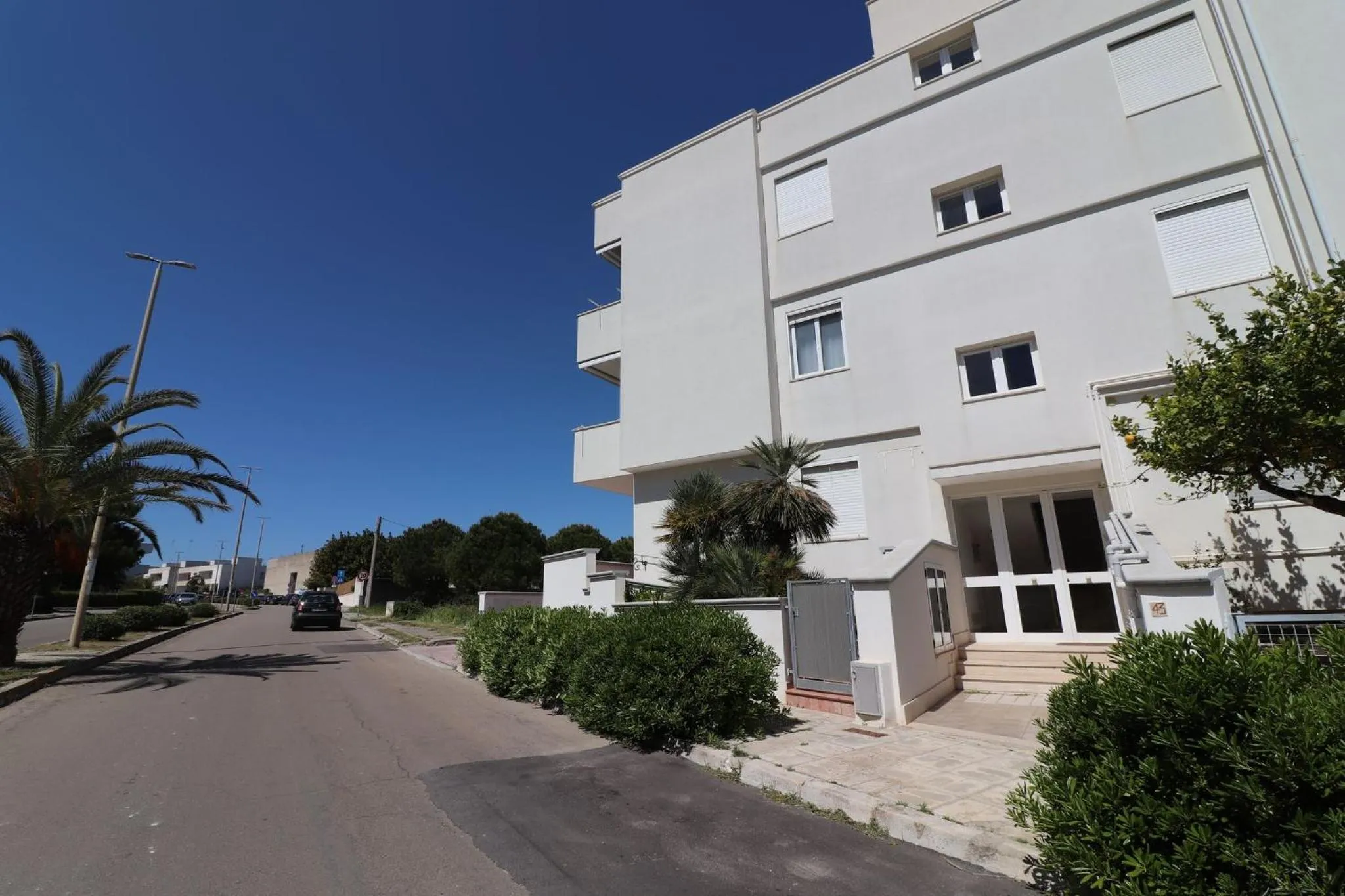 Casa Virginia Elegant One-Bedroom Apartment Near the Beach