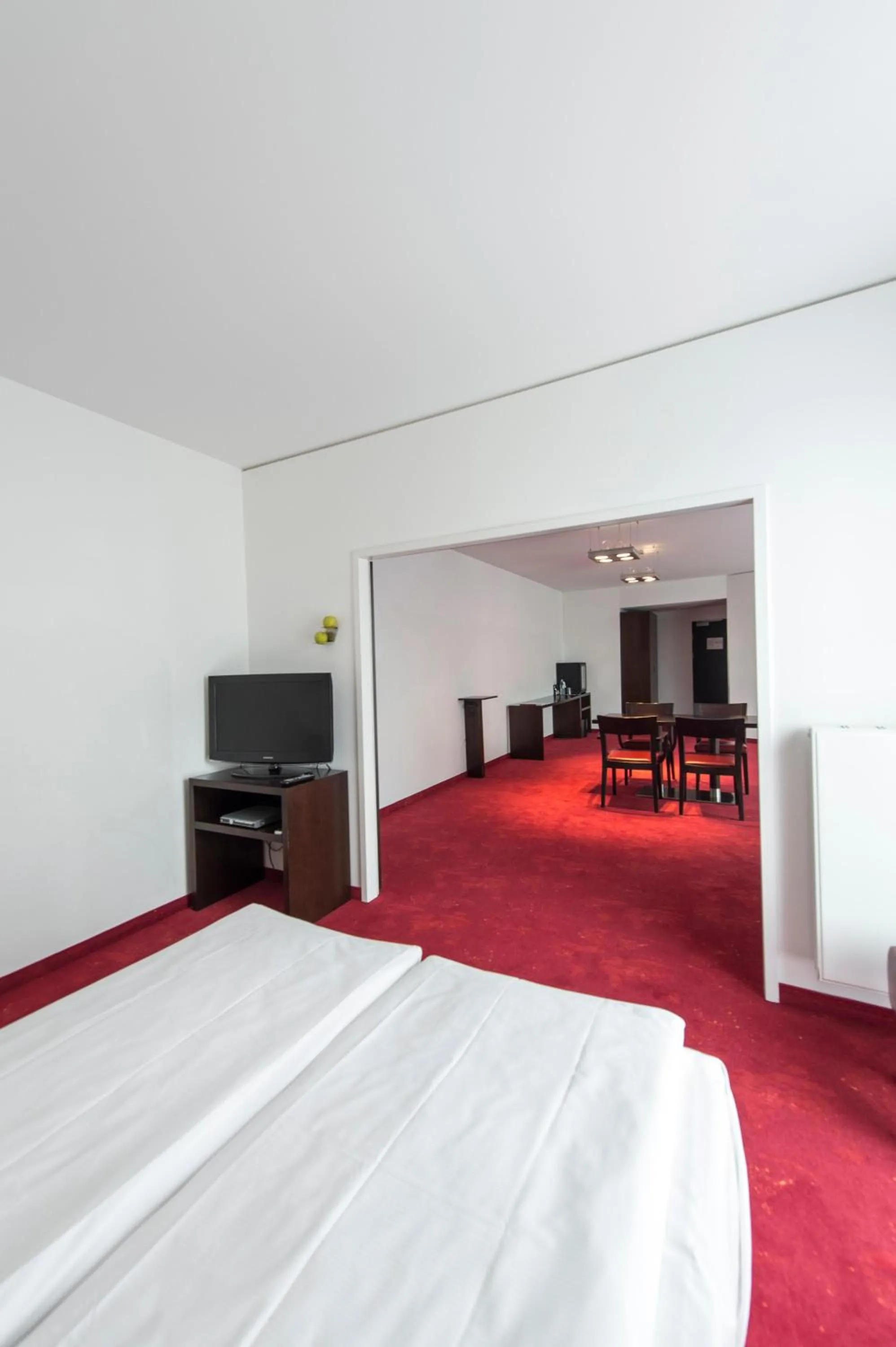 TV and multimedia, Bed in ARCOTEL Velvet Berlin
