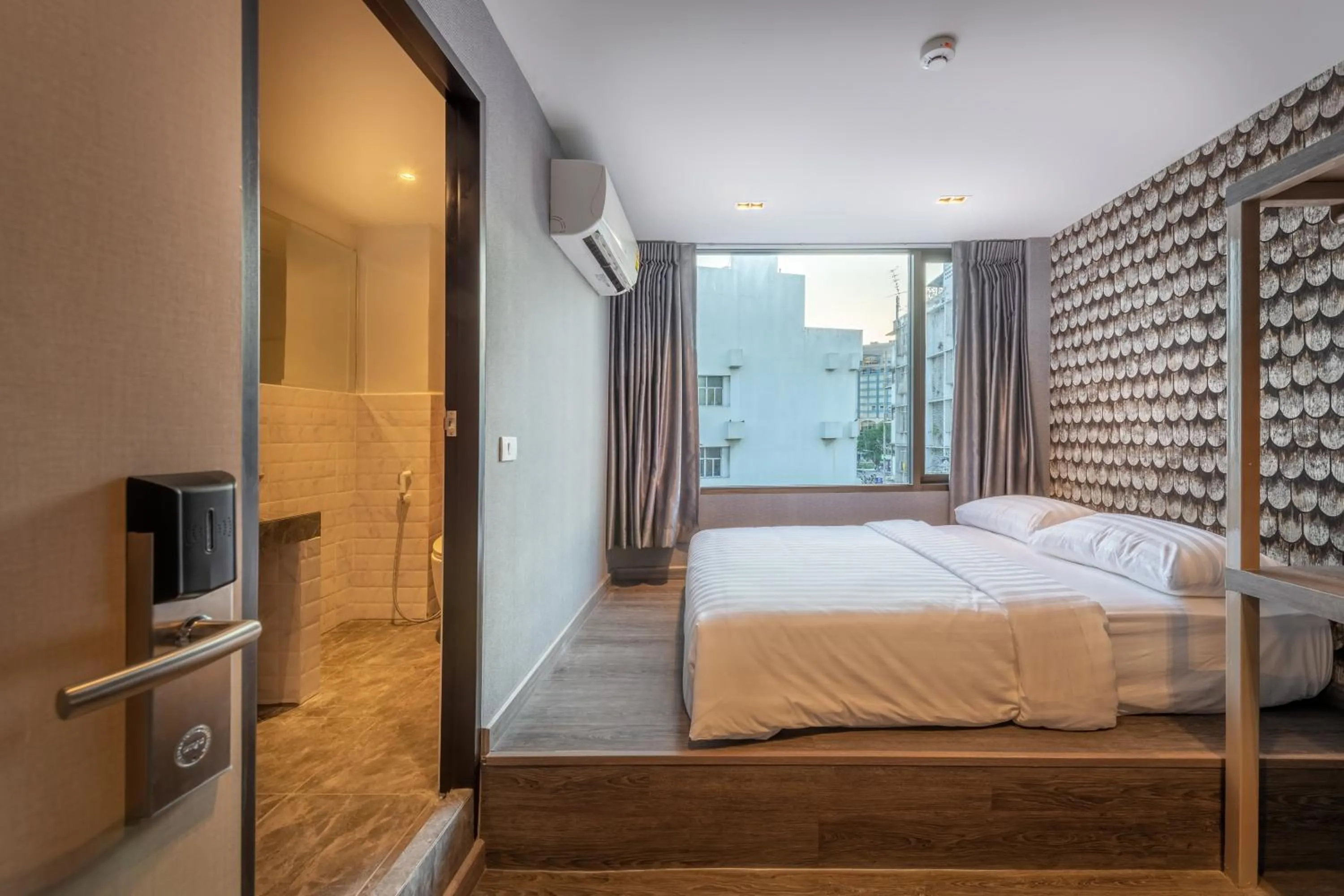 Bed in Happy Station Bangkok