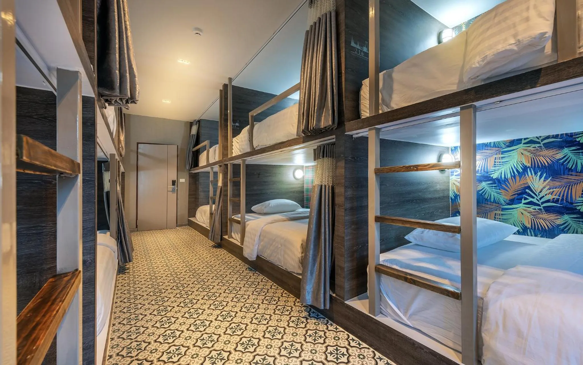 Staff, Bed in Happy Station Bangkok