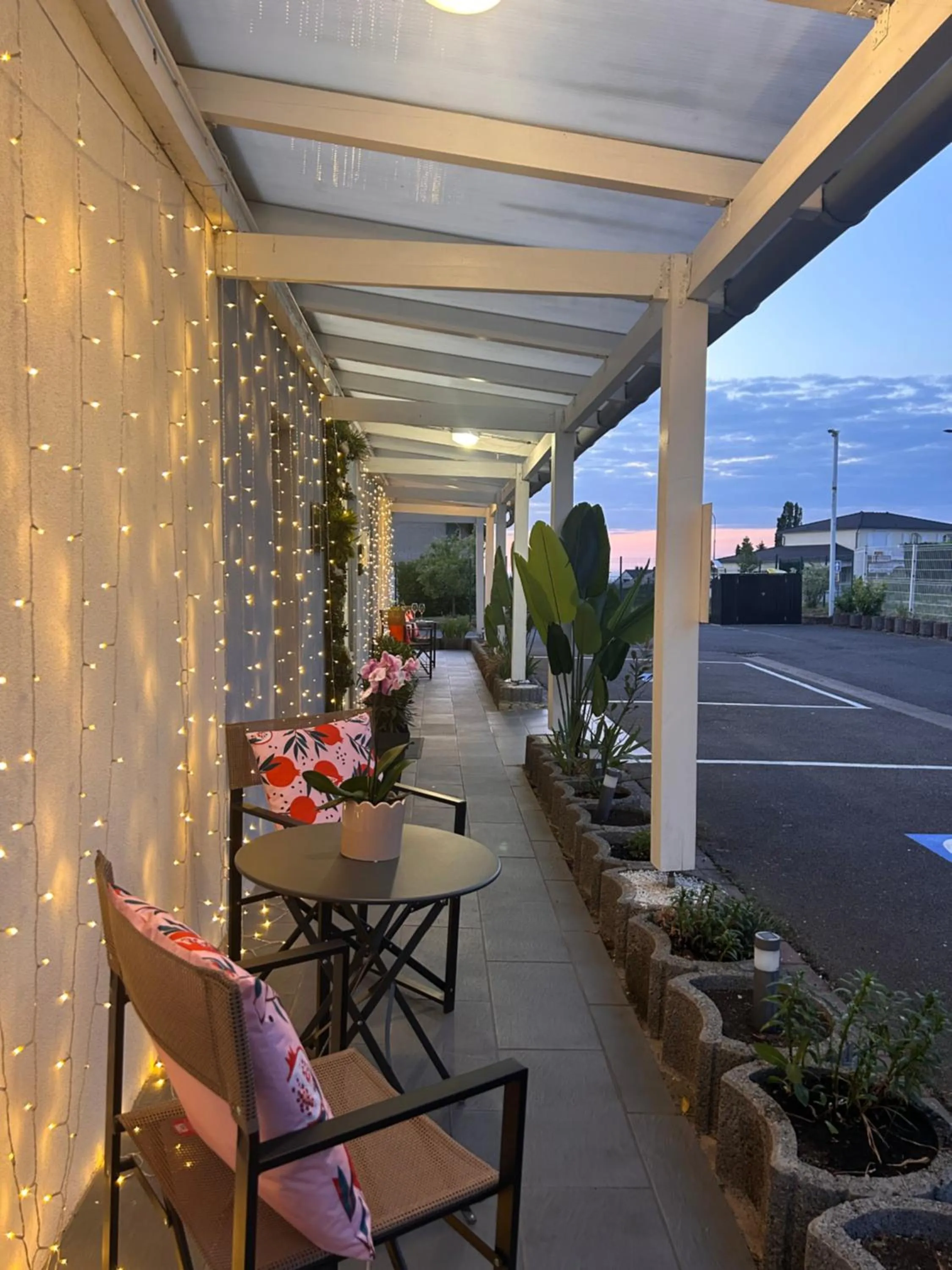 Property building in Hôtel Le Lys