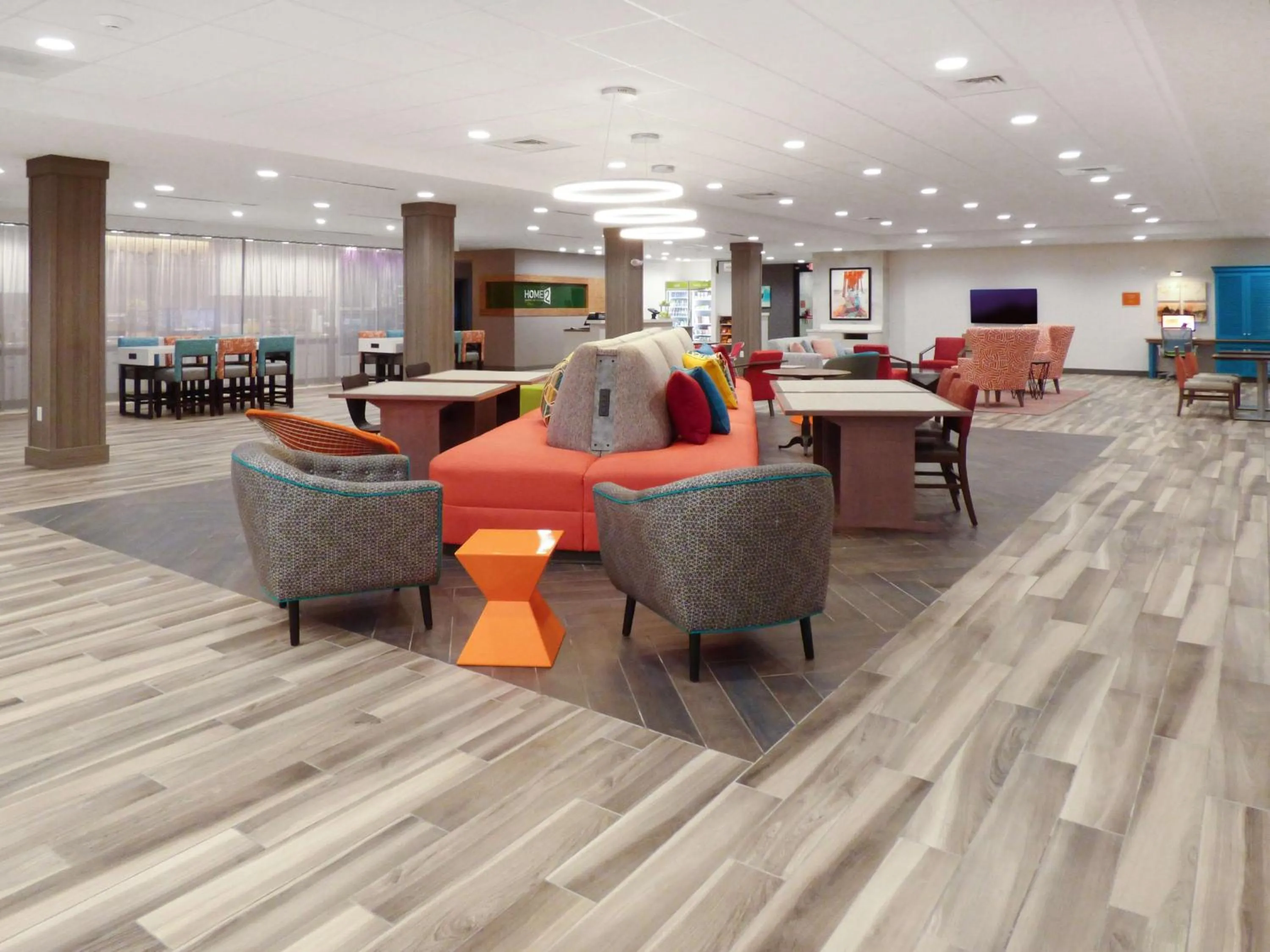 Lobby or reception in Home2 Suites By Hilton Pensacola I-10 Pine Forest