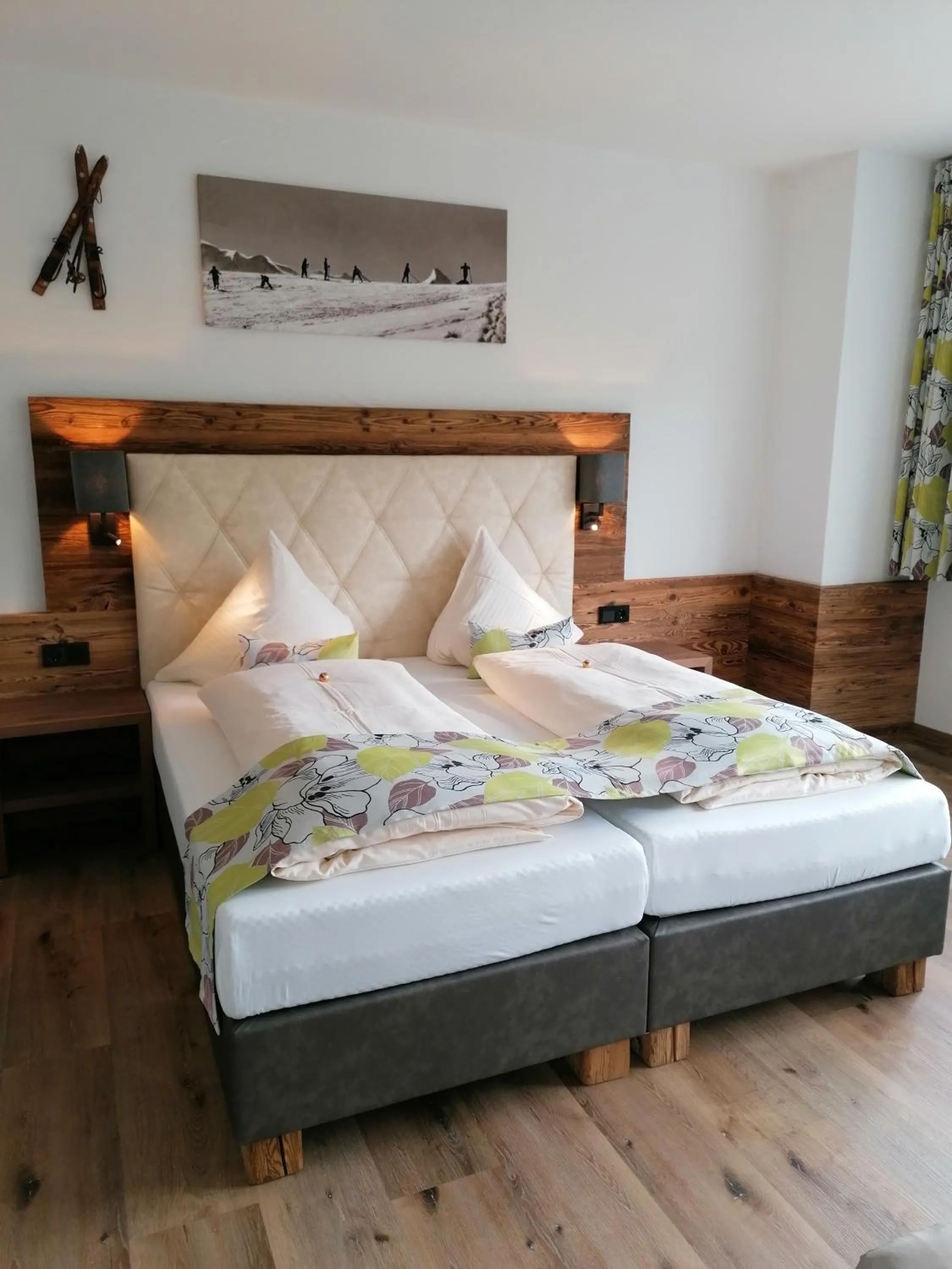 Bed in Pension Claudia Zell am See