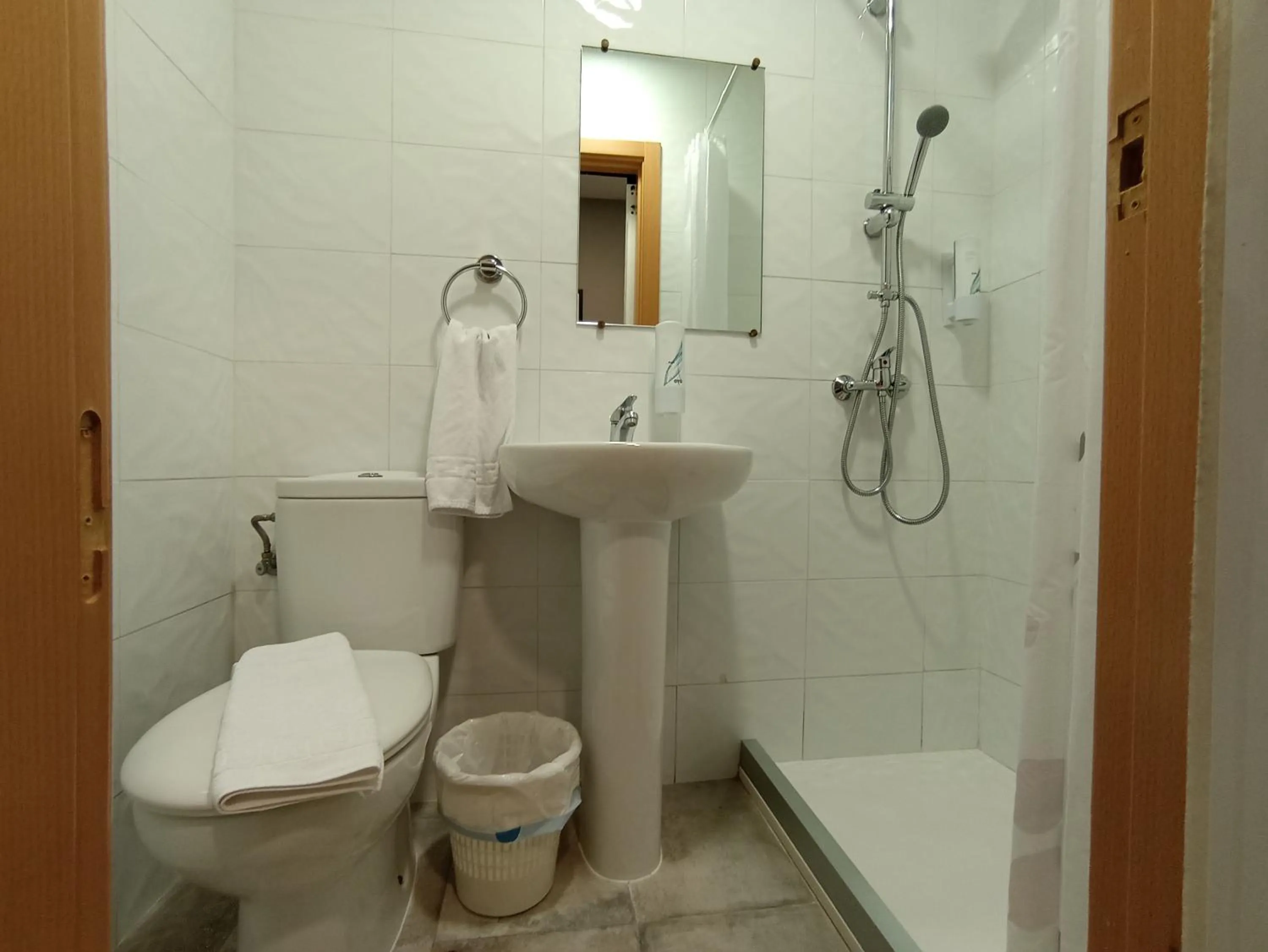 Bathroom in CH Murallas II