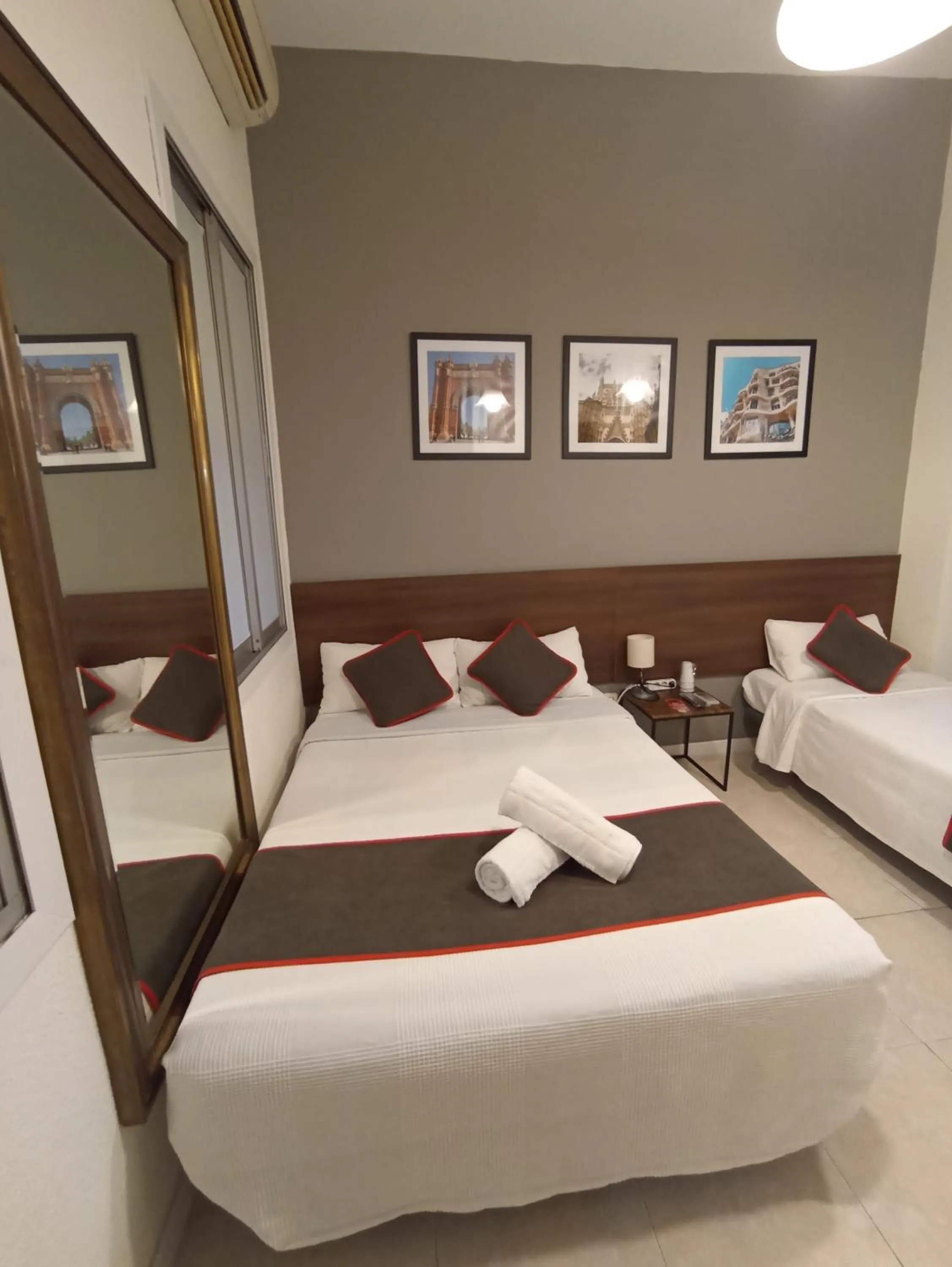 Bedroom, Bed in CH Murallas II