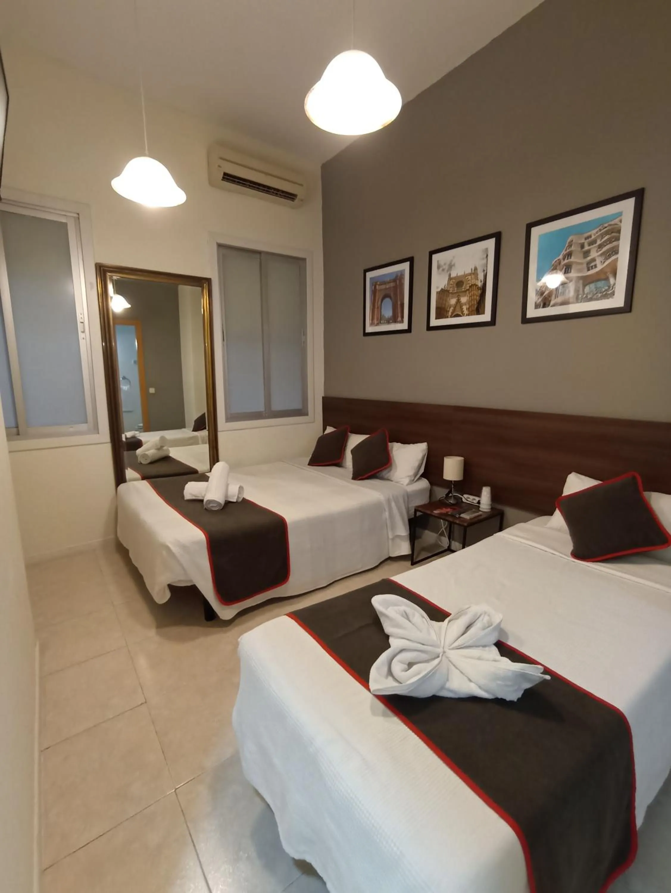 Bedroom, Bed in CH Murallas II