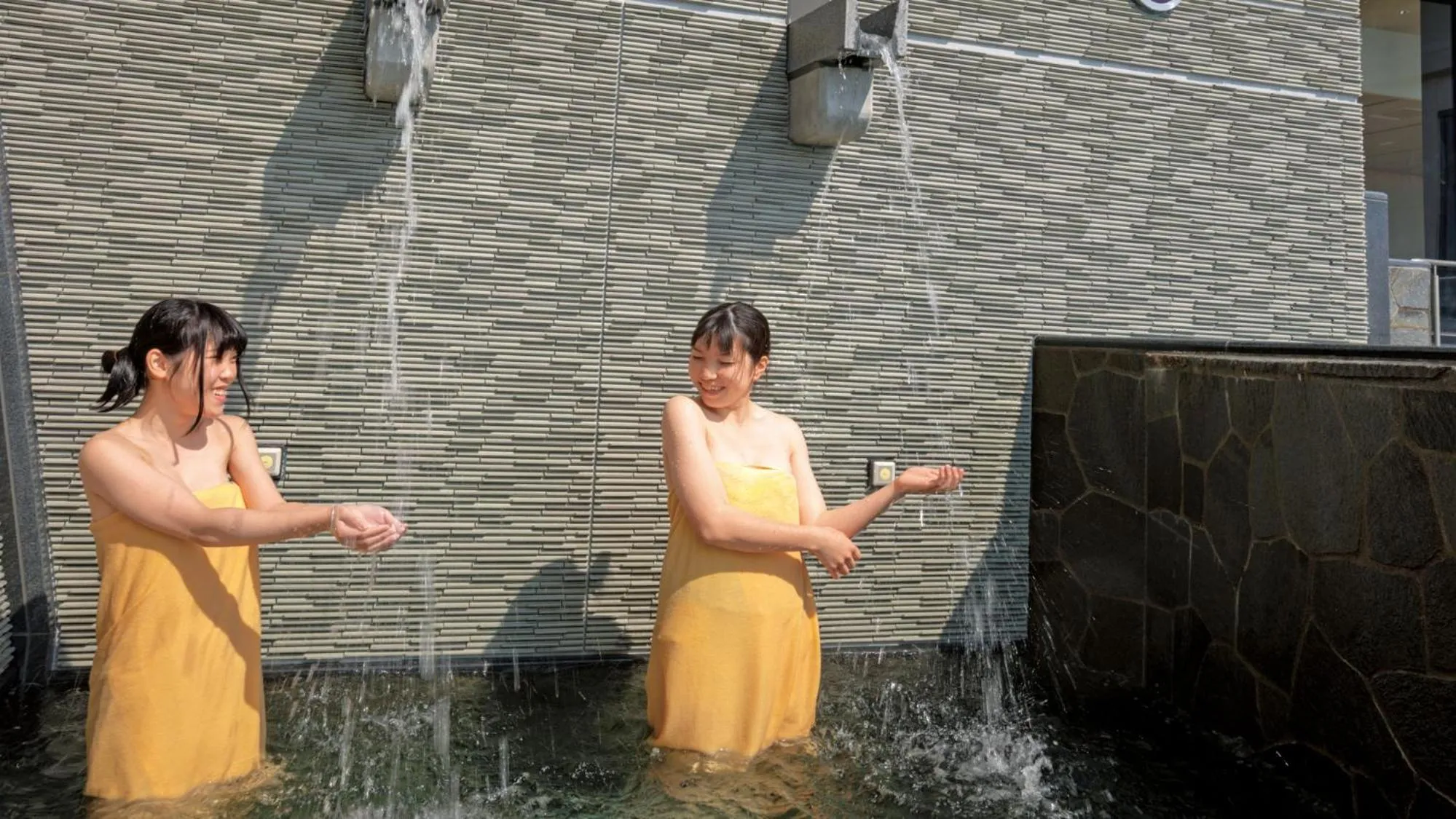 Hot Spring Bath in Ryugujo Spa Hotel Mikazuki Fujimitei