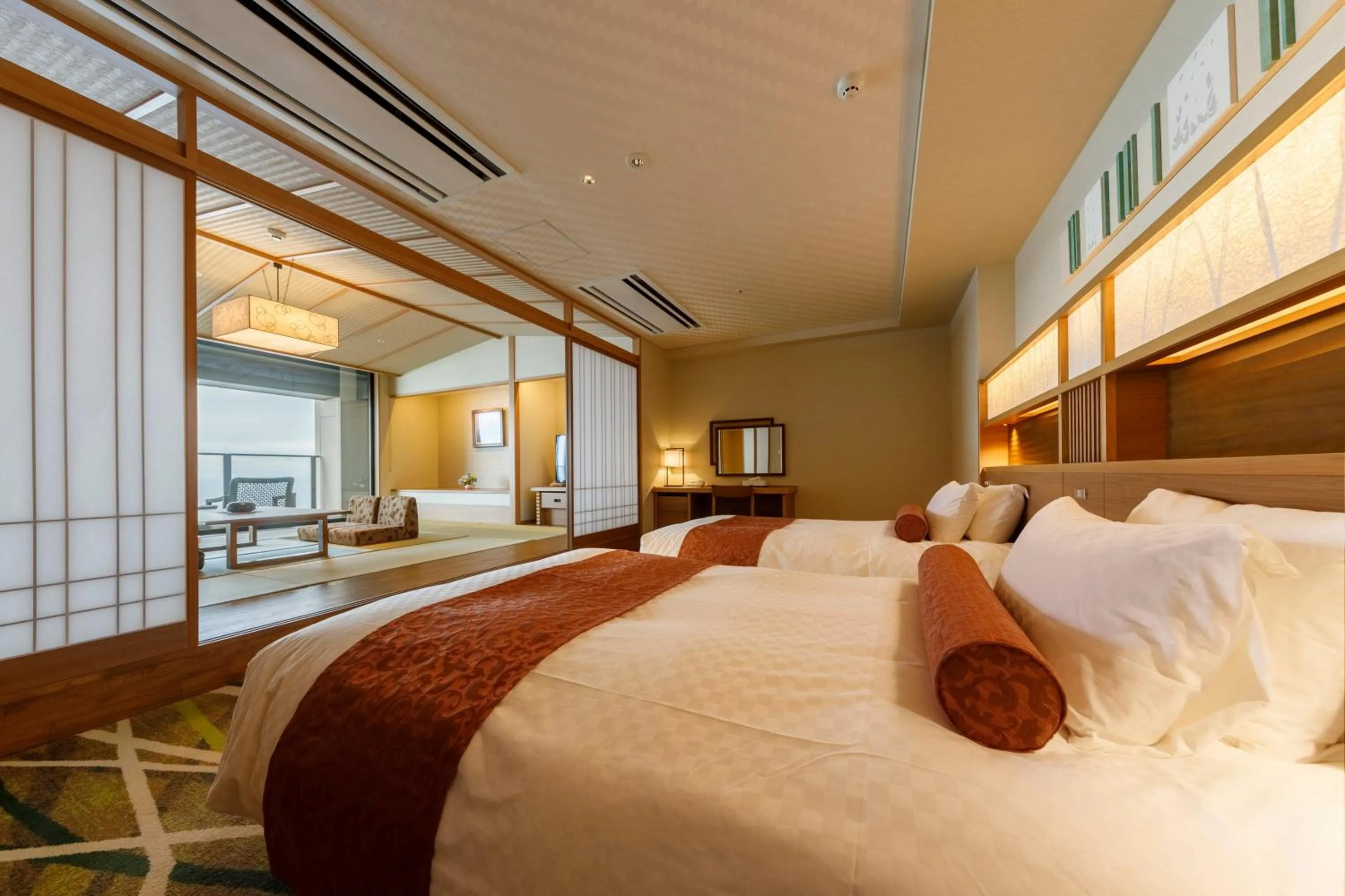 Bedroom in Ryugujo Spa Hotel Mikazuki Fujimitei