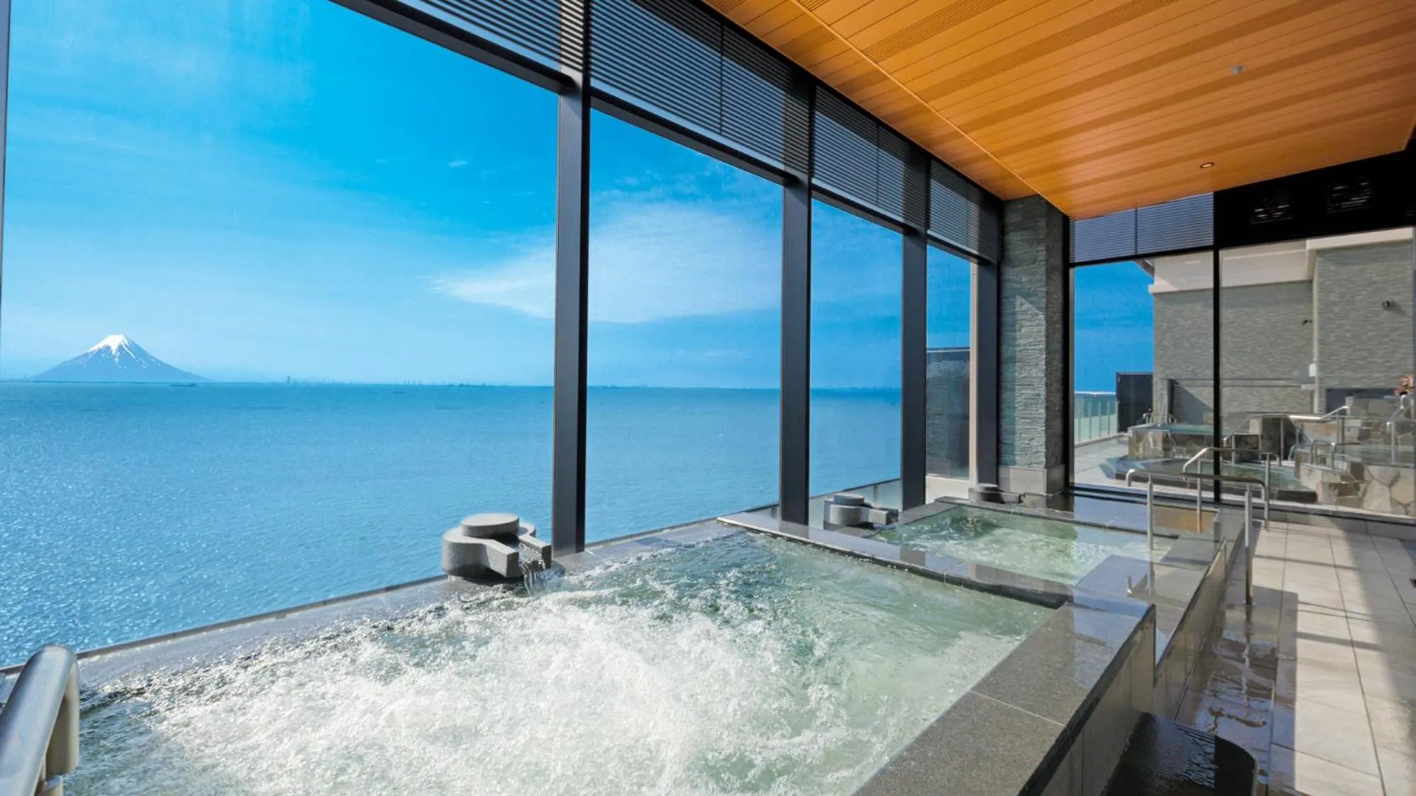 Hot Spring Bath in Ryugujo Spa Hotel Mikazuki Fujimitei