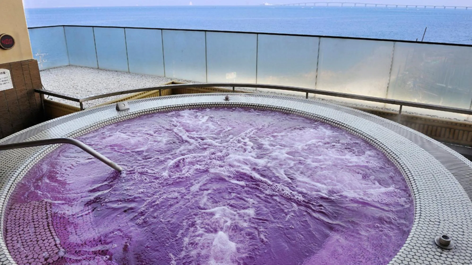 Hot Spring Bath in Ryugujo Spa Hotel Mikazuki Fujimitei