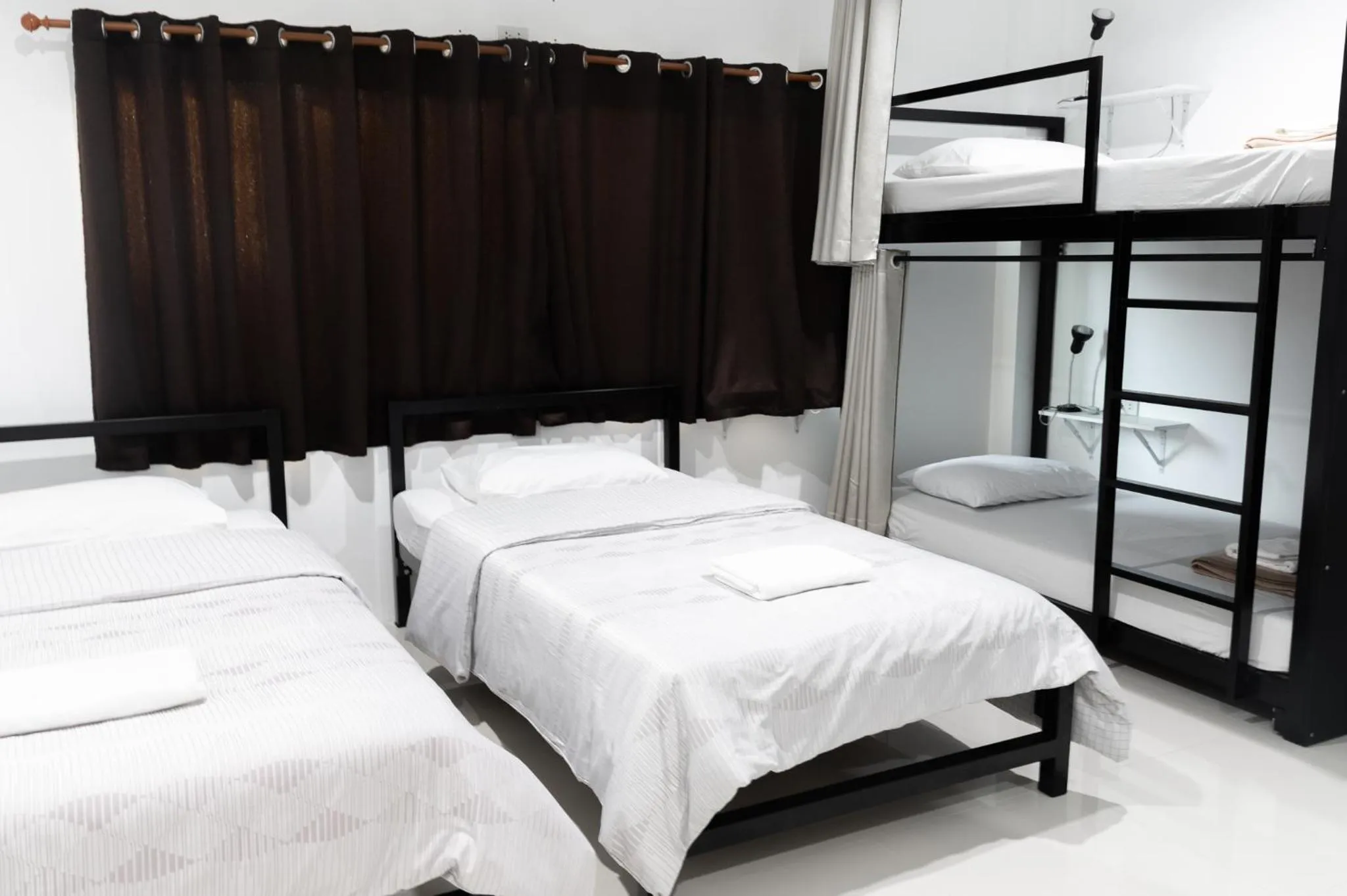 Bed in Munruk Hostel