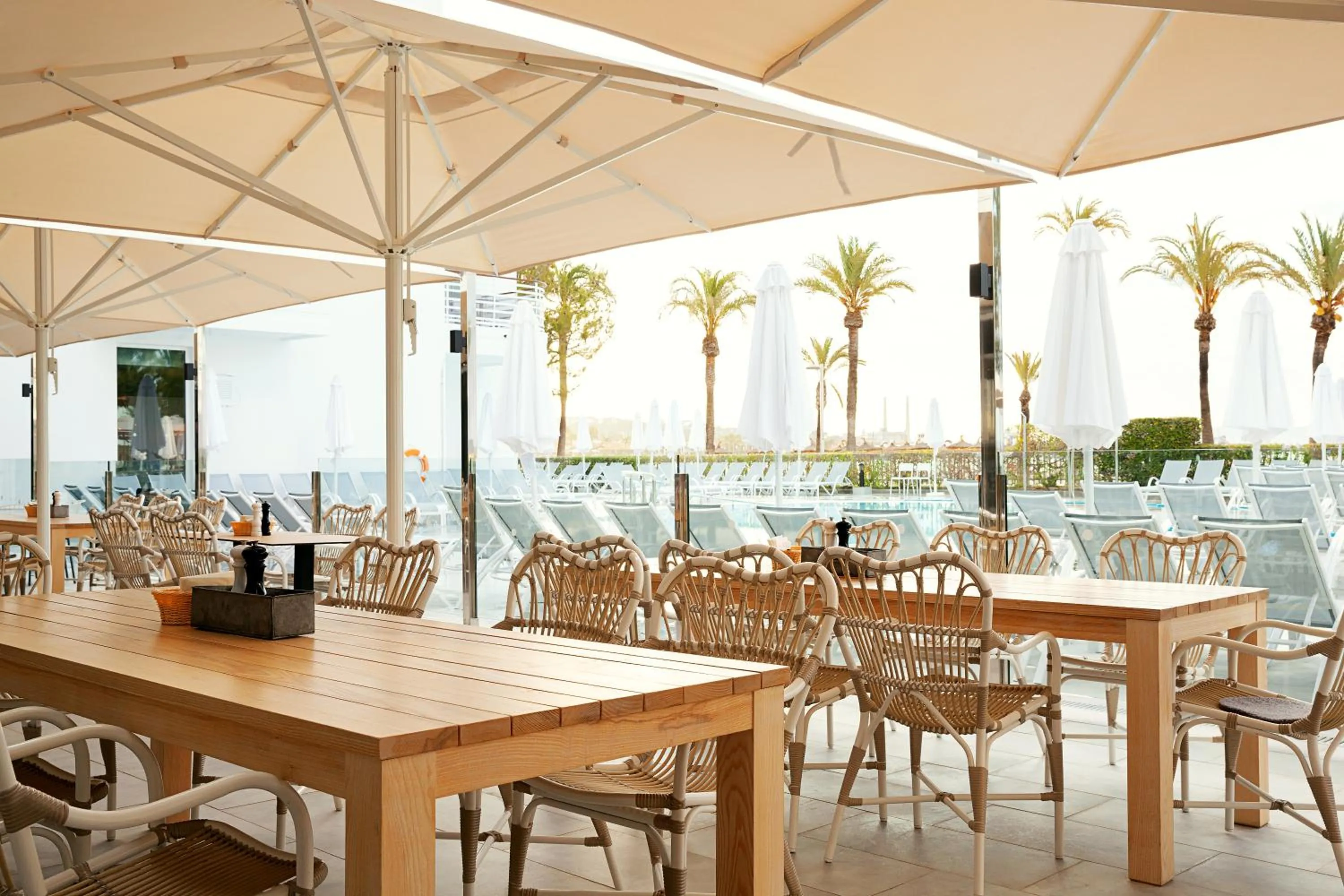 Restaurant/places to eat in Sunwing Alcudia Beach