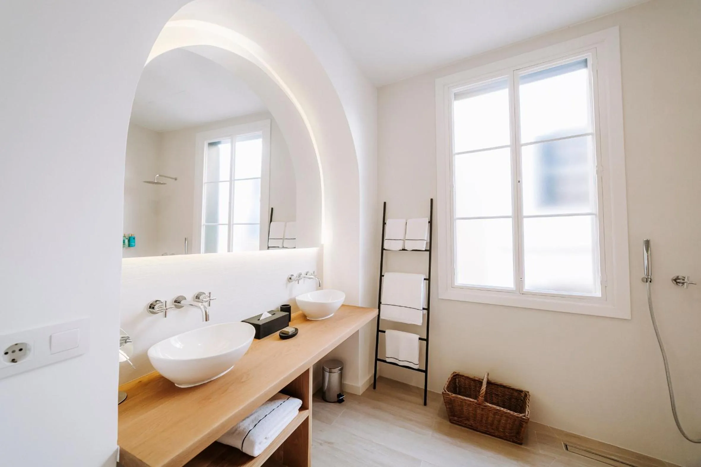 Bathroom in Hotel Artemisia