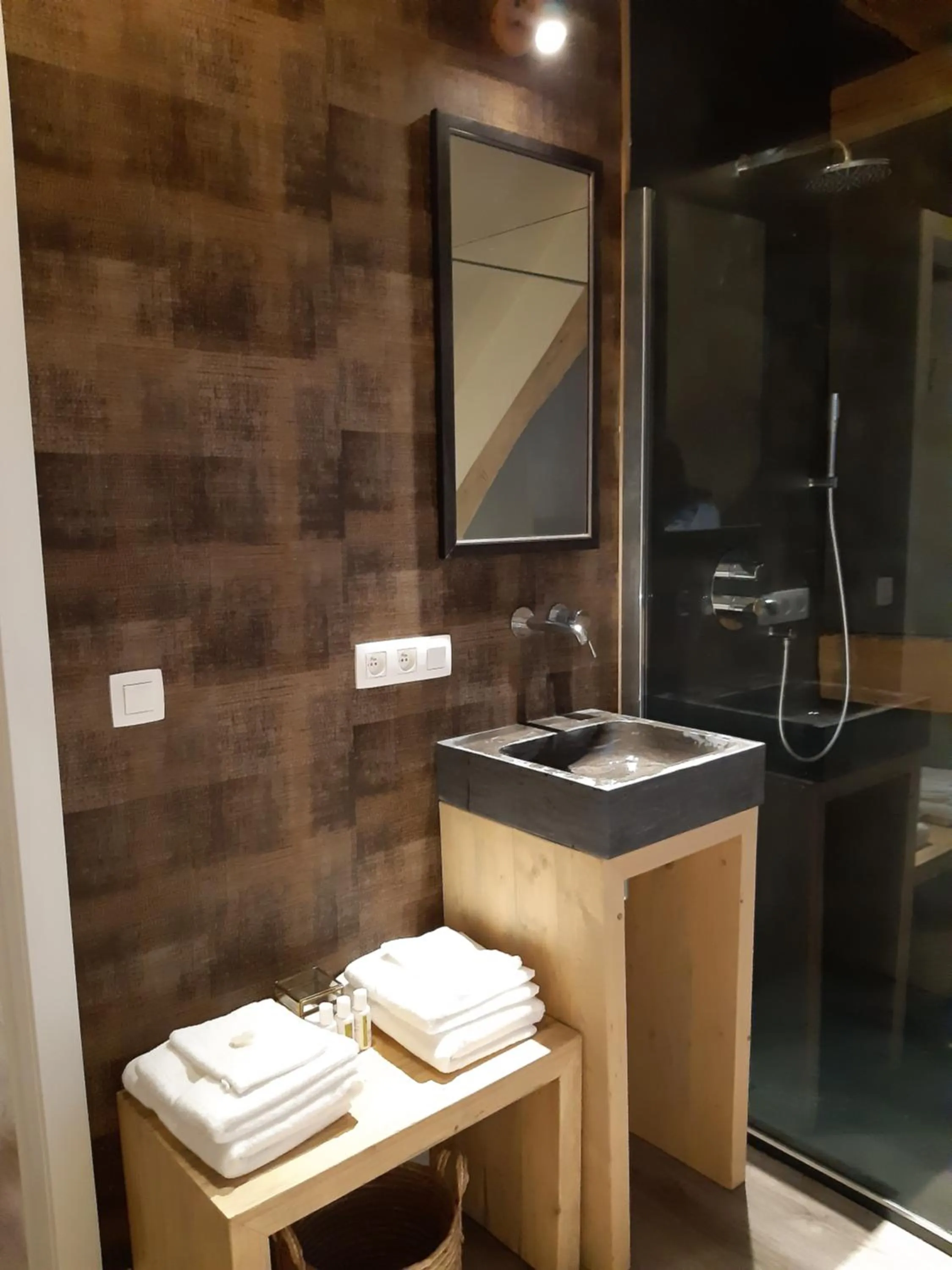 Shower in B&B Langeveldemolen