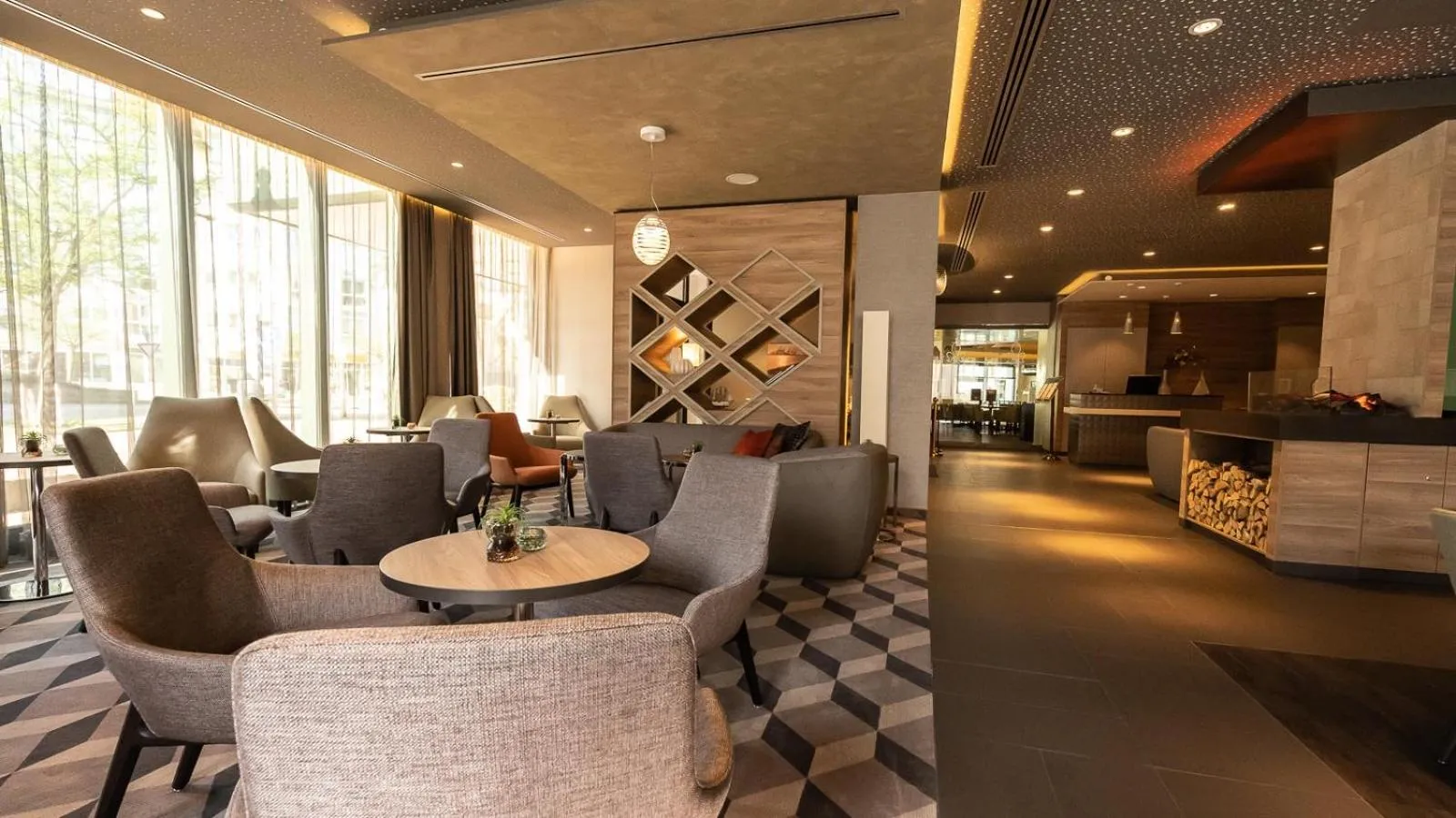 Lobby or reception in Hotel Panorama Hamburg-Harburg