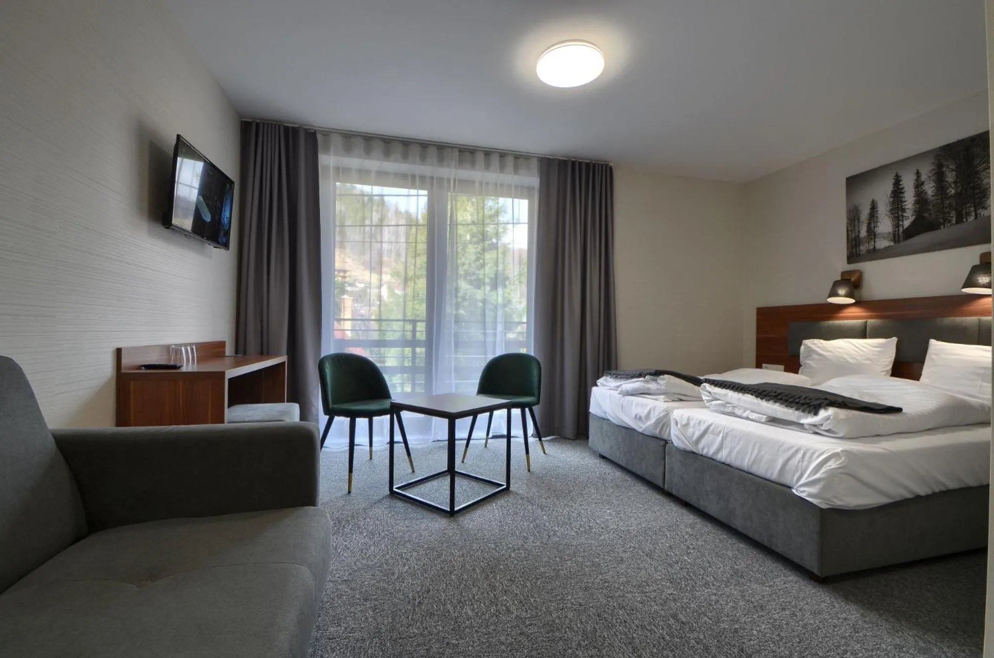 Bed in Gucio - pokoje z restauracją Szczyrk