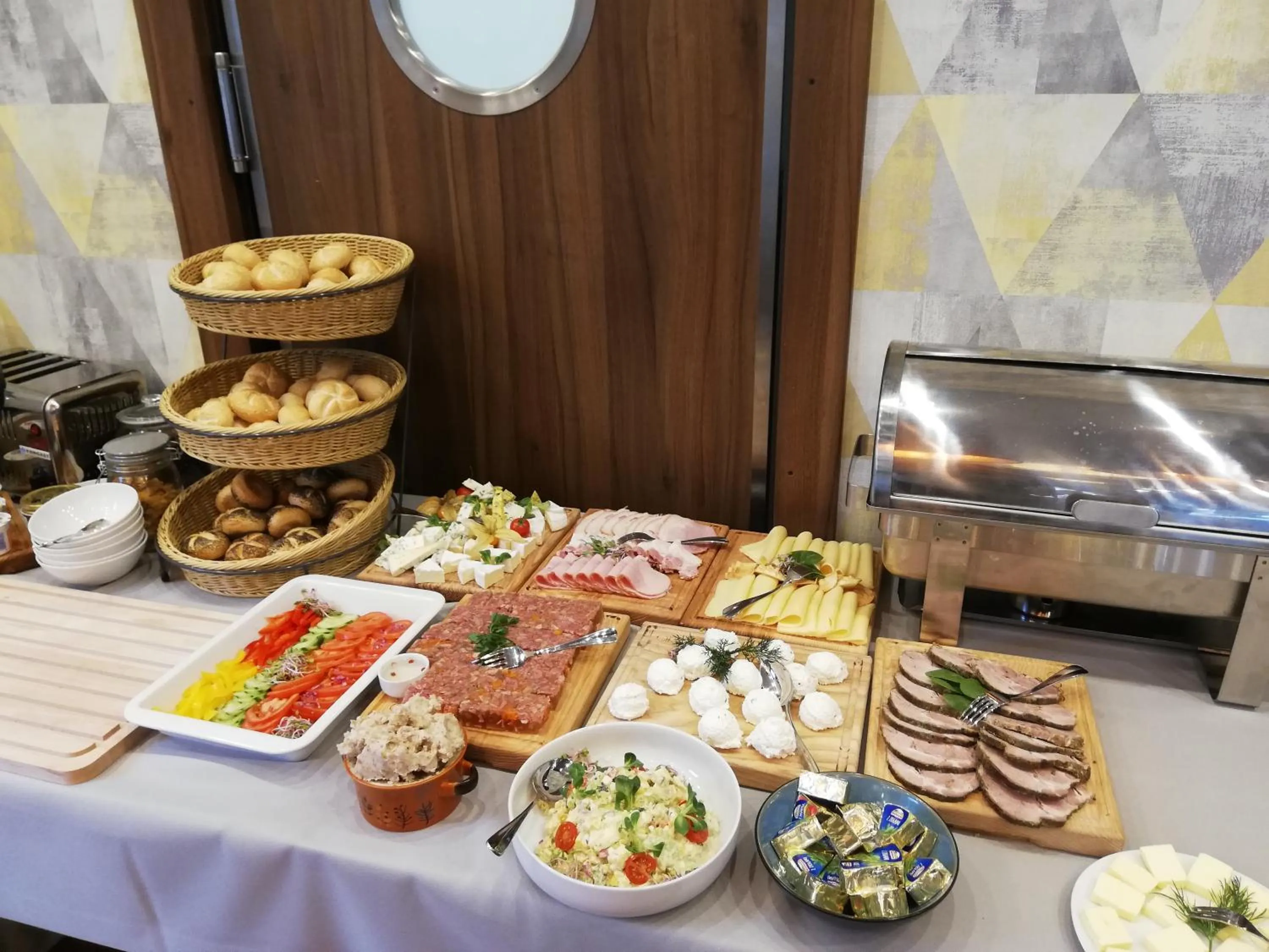 Food in Gucio - pokoje z restauracją Szczyrk