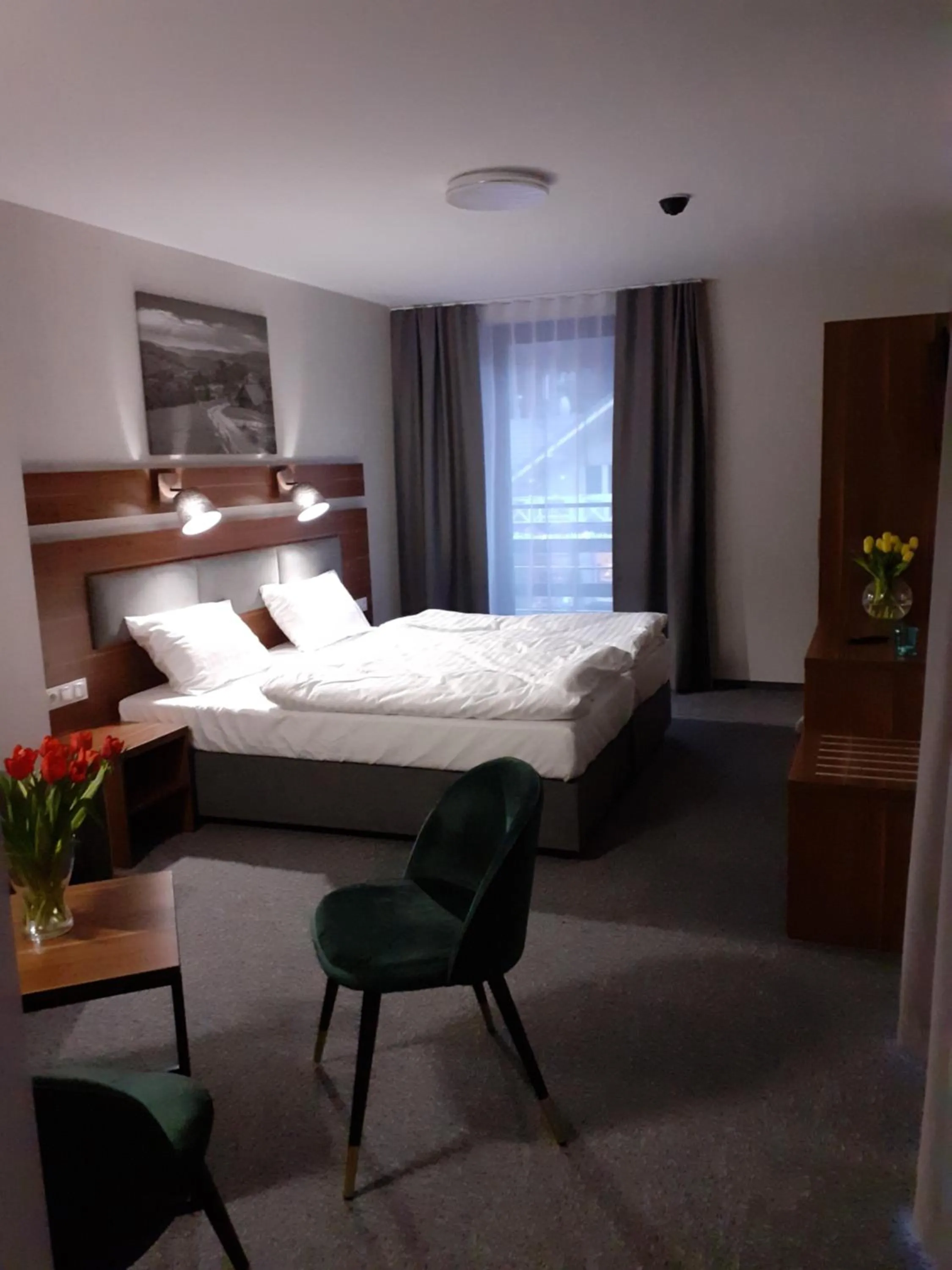 Bed in Gucio - pokoje z restauracją Szczyrk