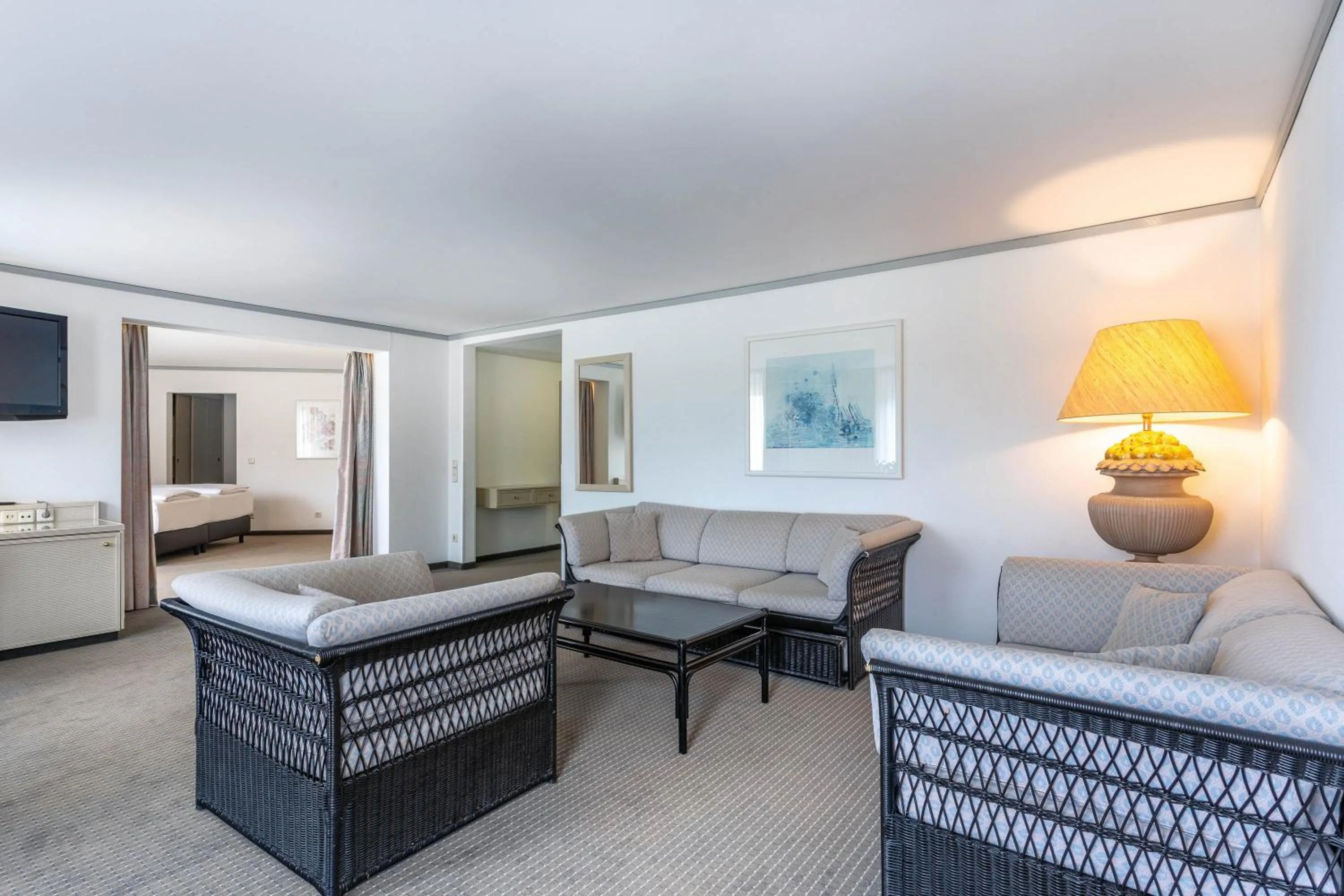 Living room, Bed in Seminaris Hotel Bad Boll