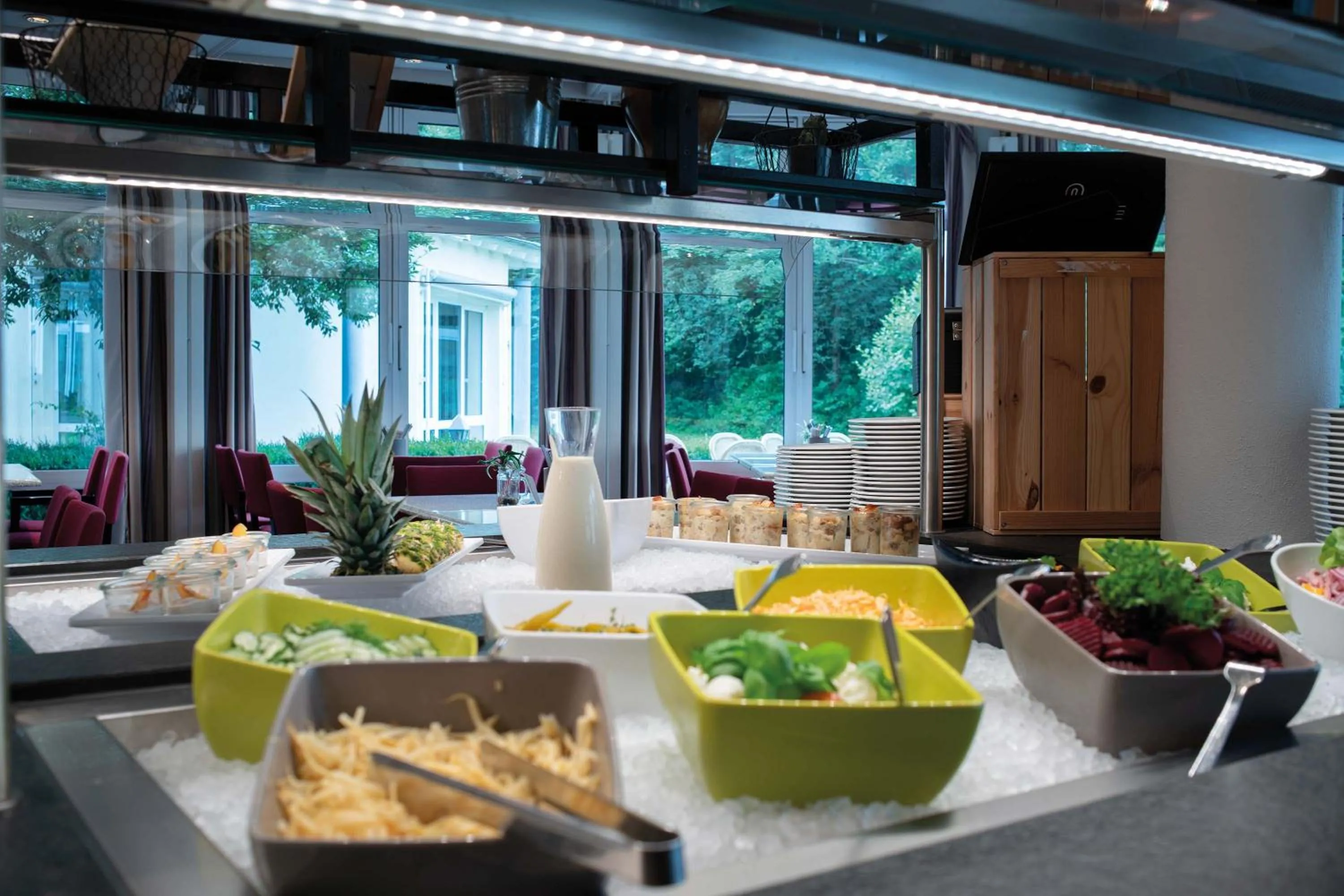 Restaurant/places to eat in Seminaris Hotel Bad Boll